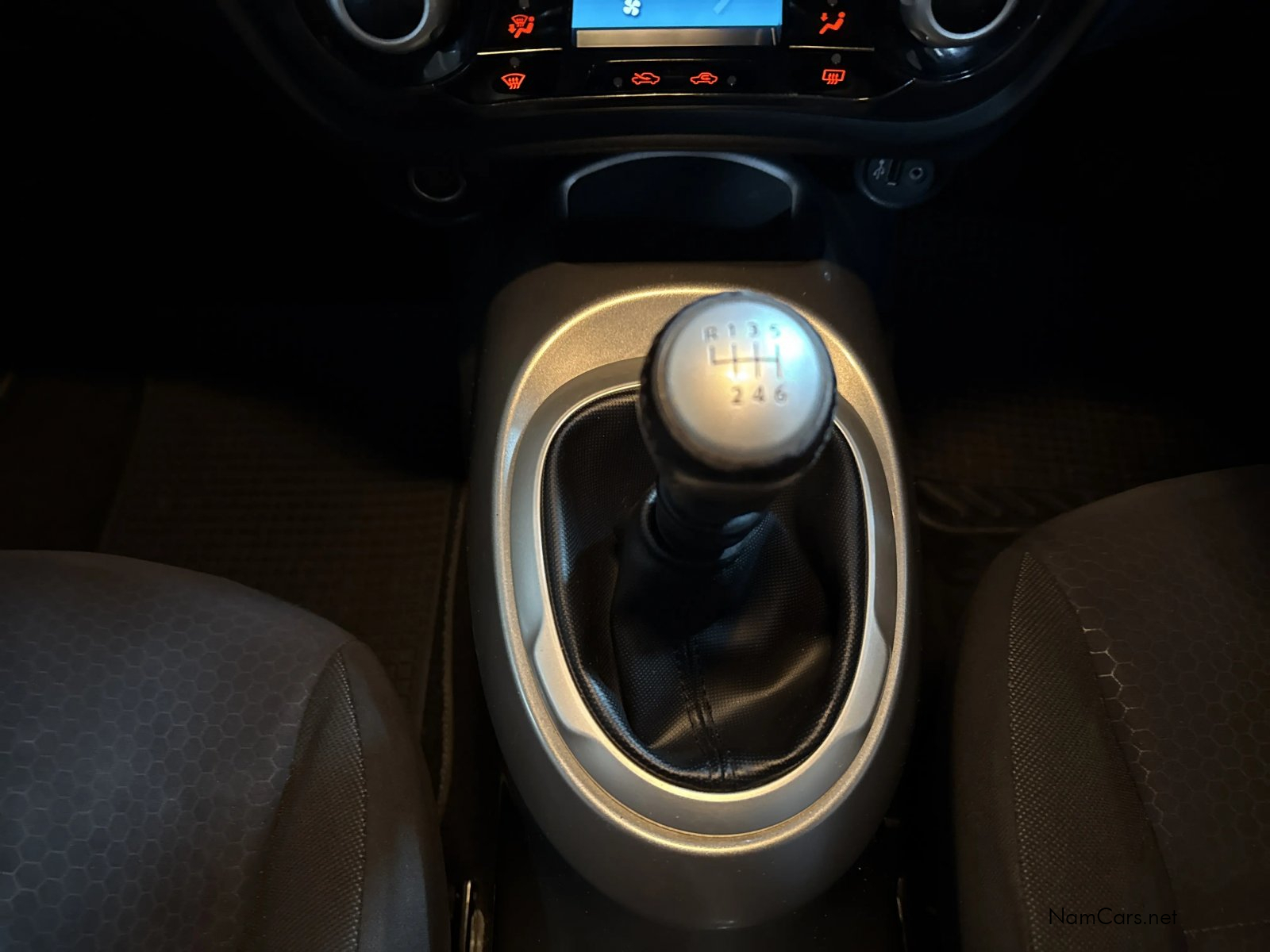 2012 Nissan Juke photo 12