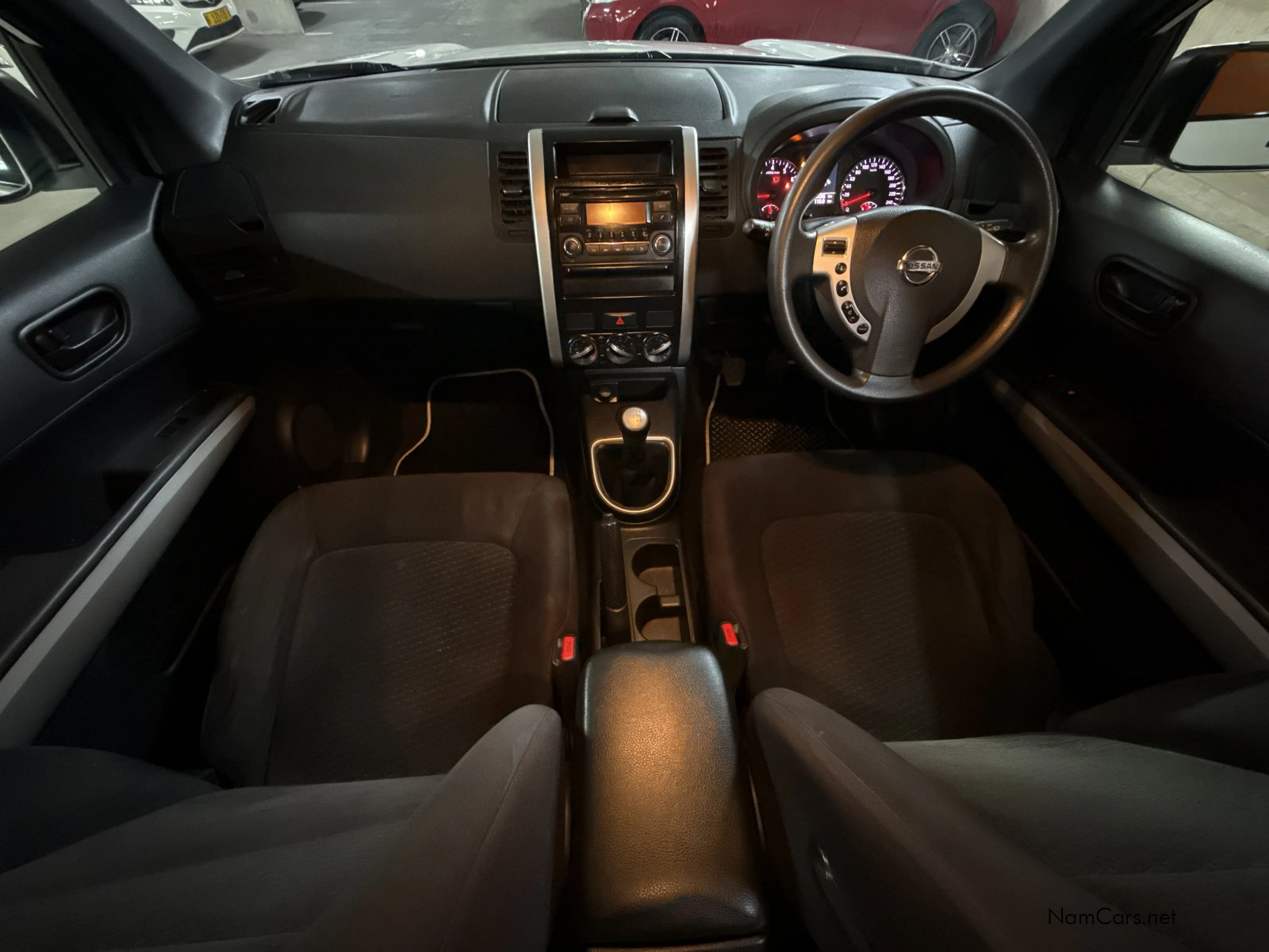 2013 Nissan X-trail photo 18