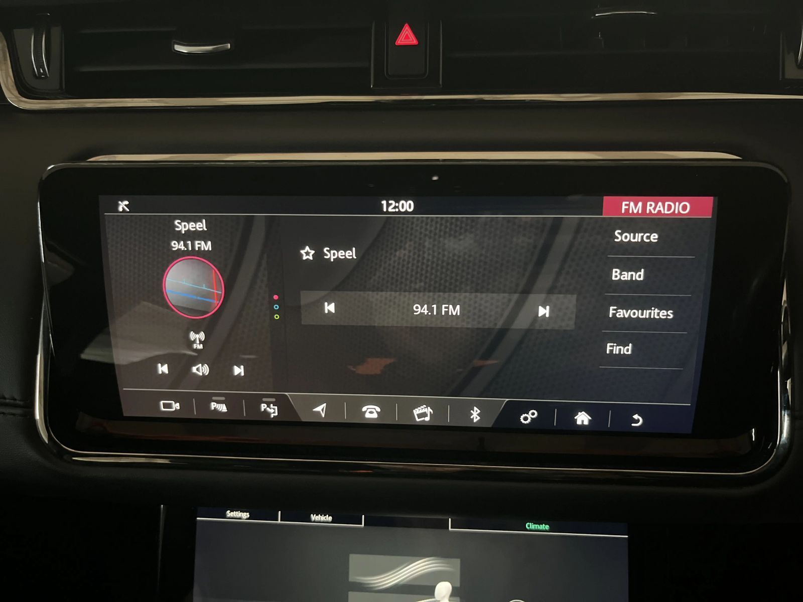 2020 Land Rover Range Rover photo 11
