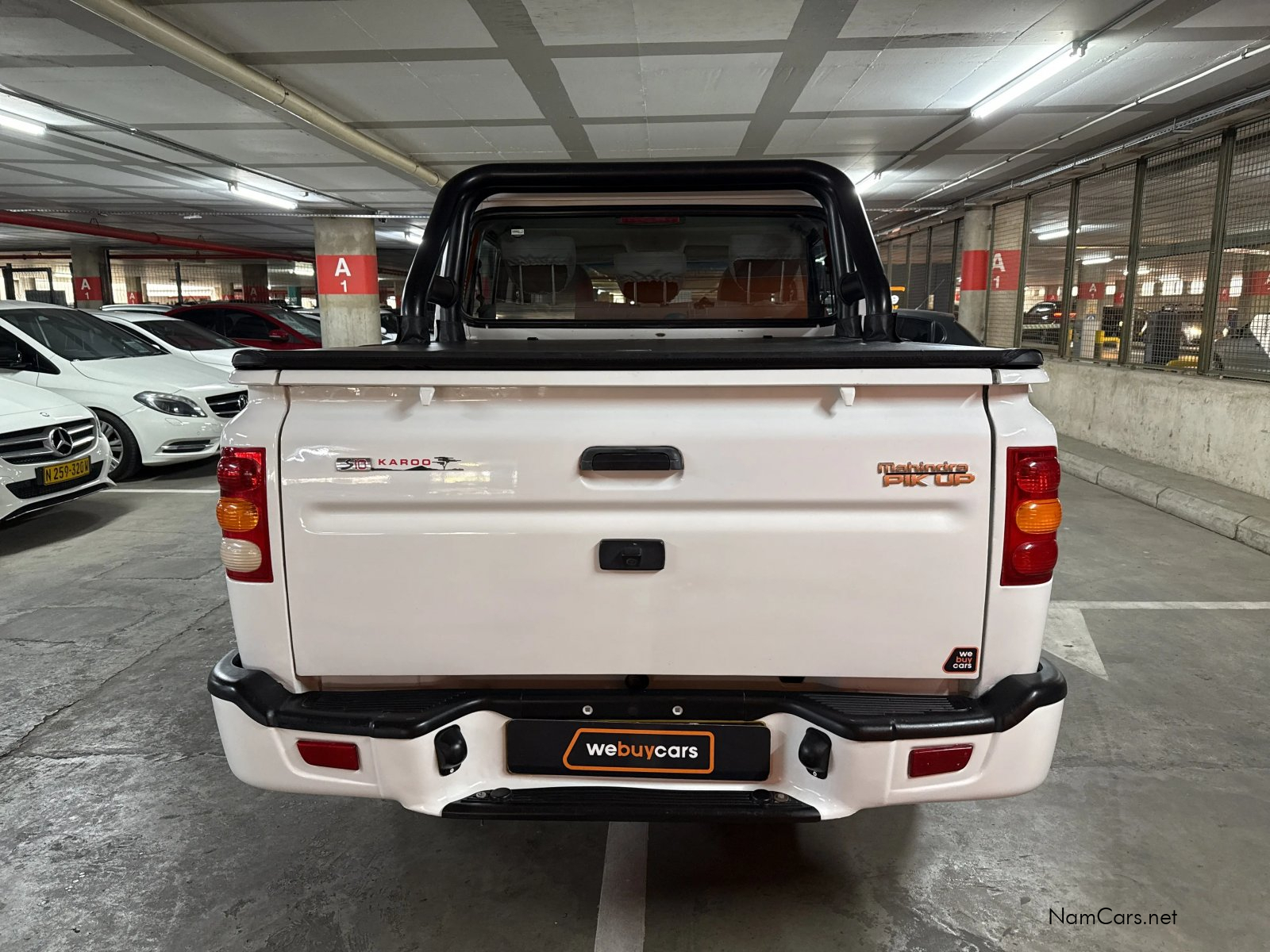 2022 Mahindra PIK UP photo 3