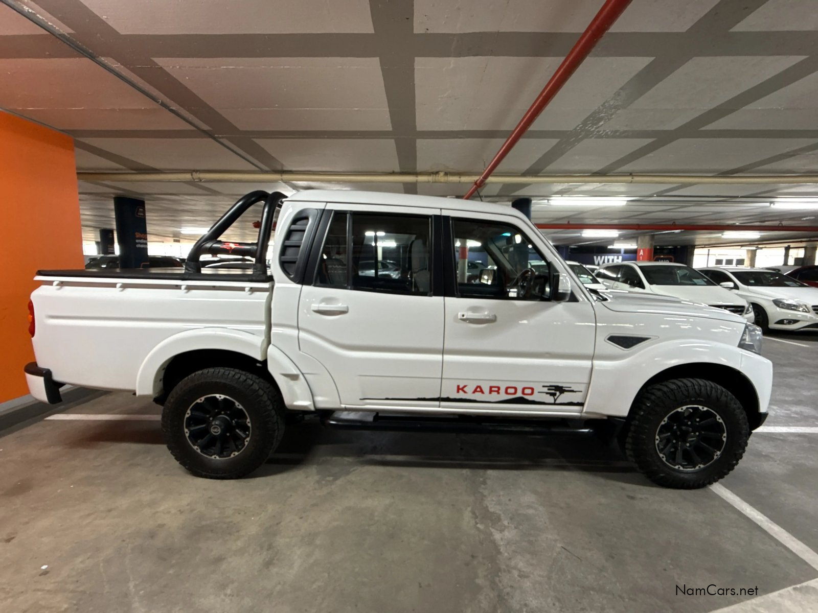 2022 Mahindra PIK UP photo 4