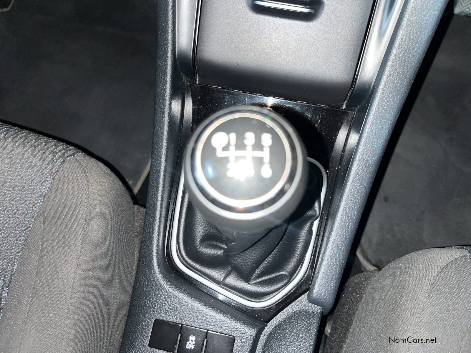 2024 Toyota Corolla photo 12