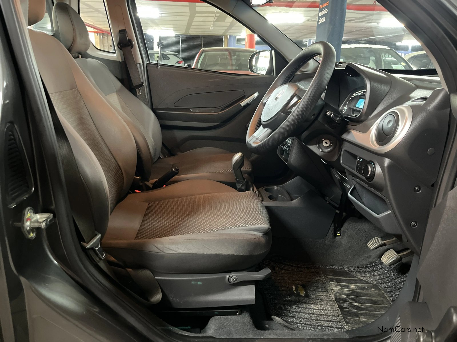 2016 Chevrolet Utility photo 13