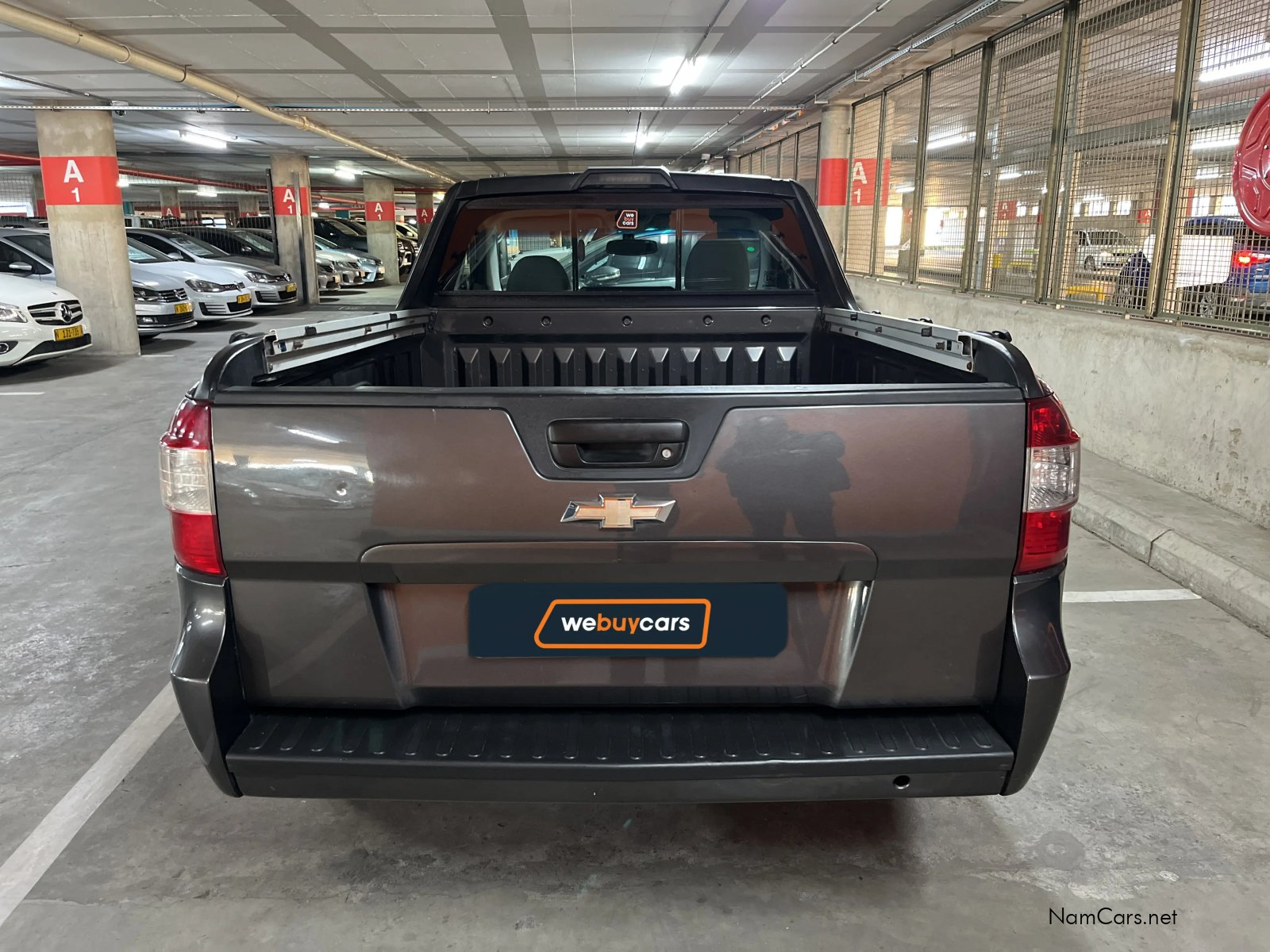 2016 Chevrolet Utility photo 3
