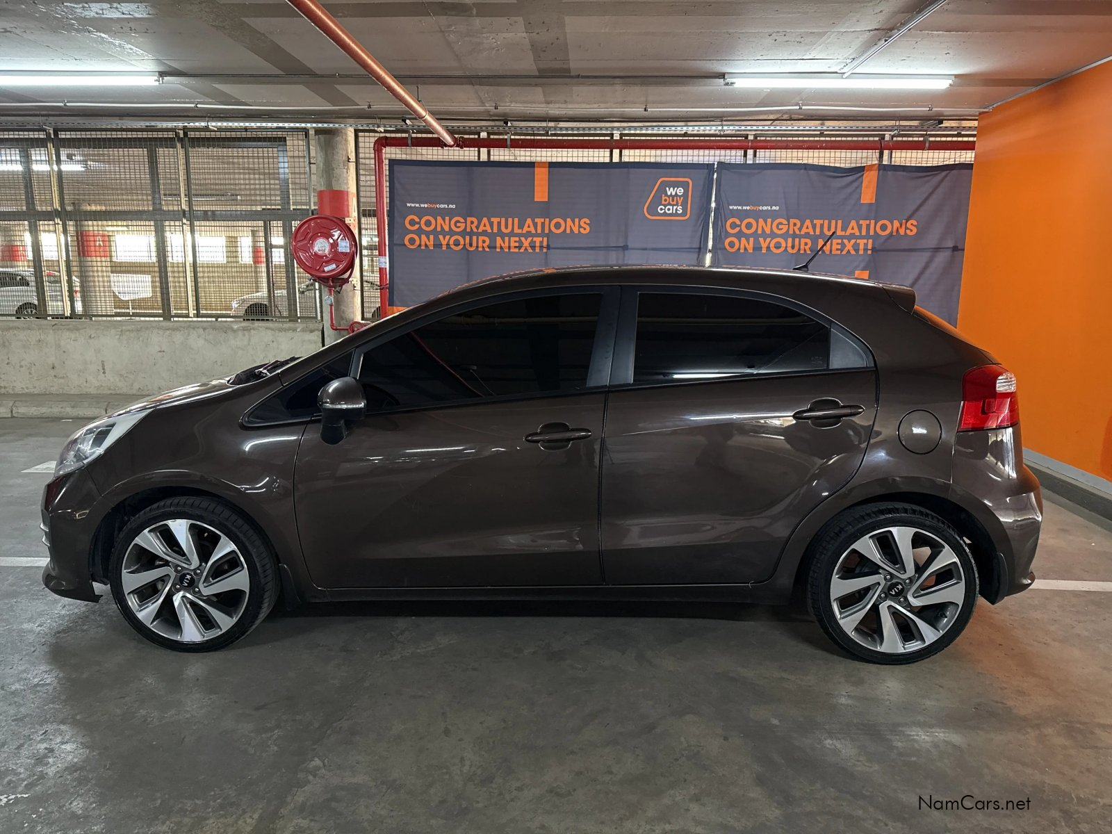 2016 Kia Rio photo 2
