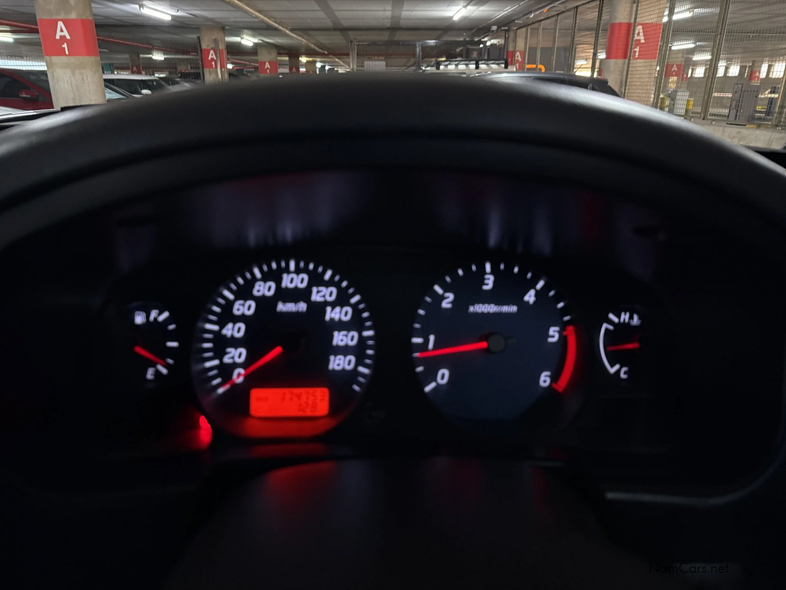 2019 Nissan Hardbody photo 12