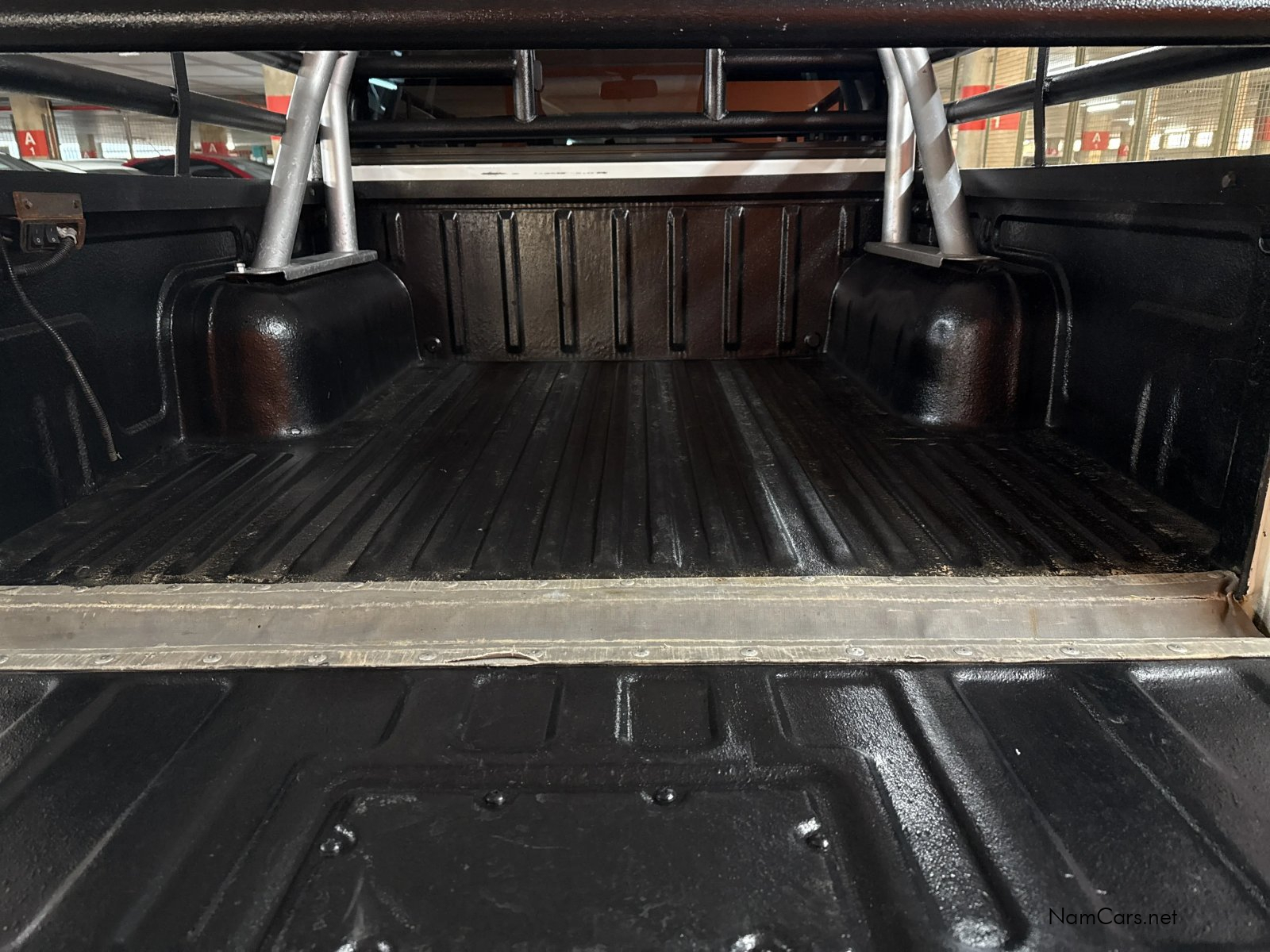 2019 Nissan Hardbody photo 8