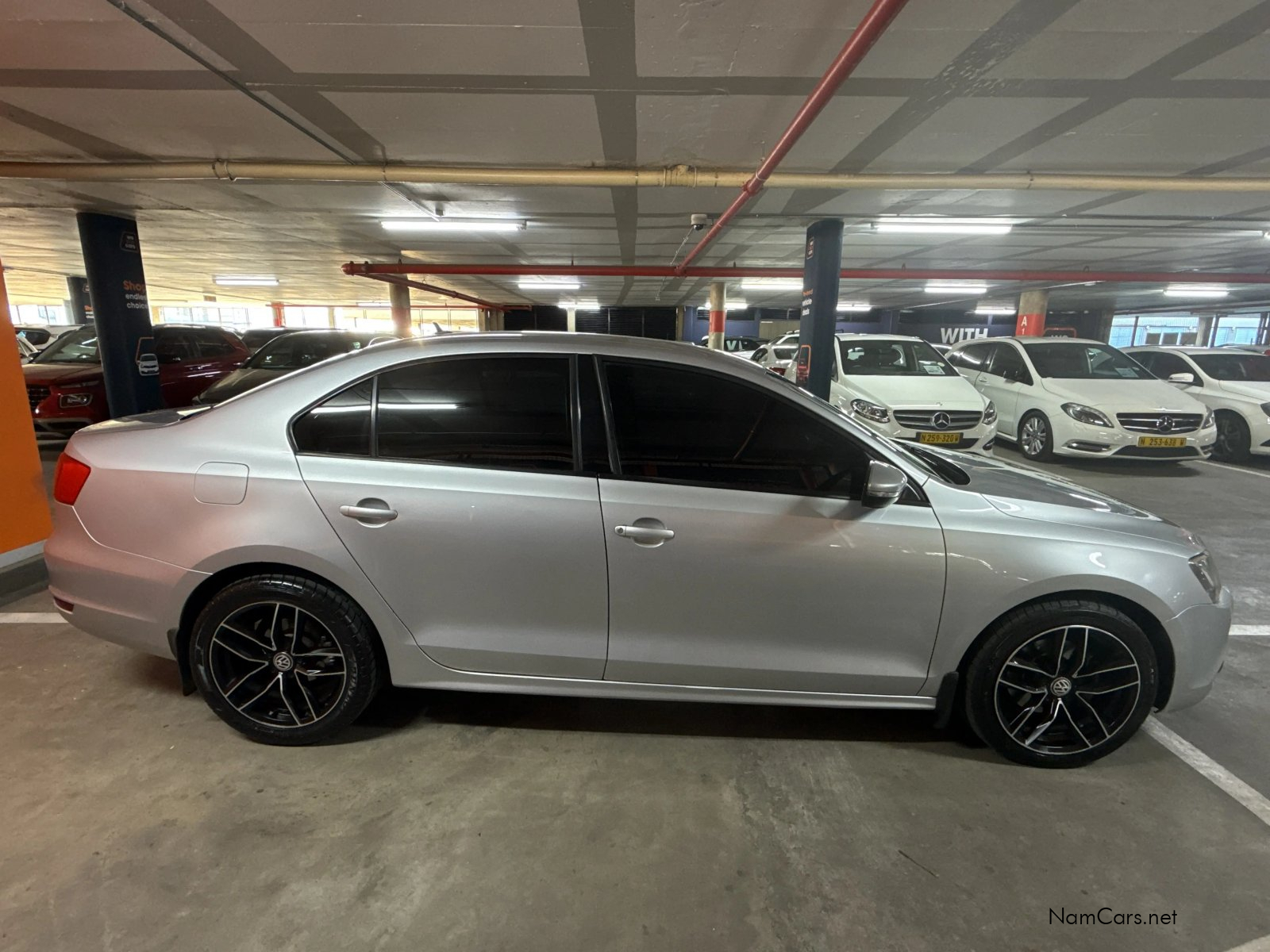 2013 Volkswagen Jetta photo 4