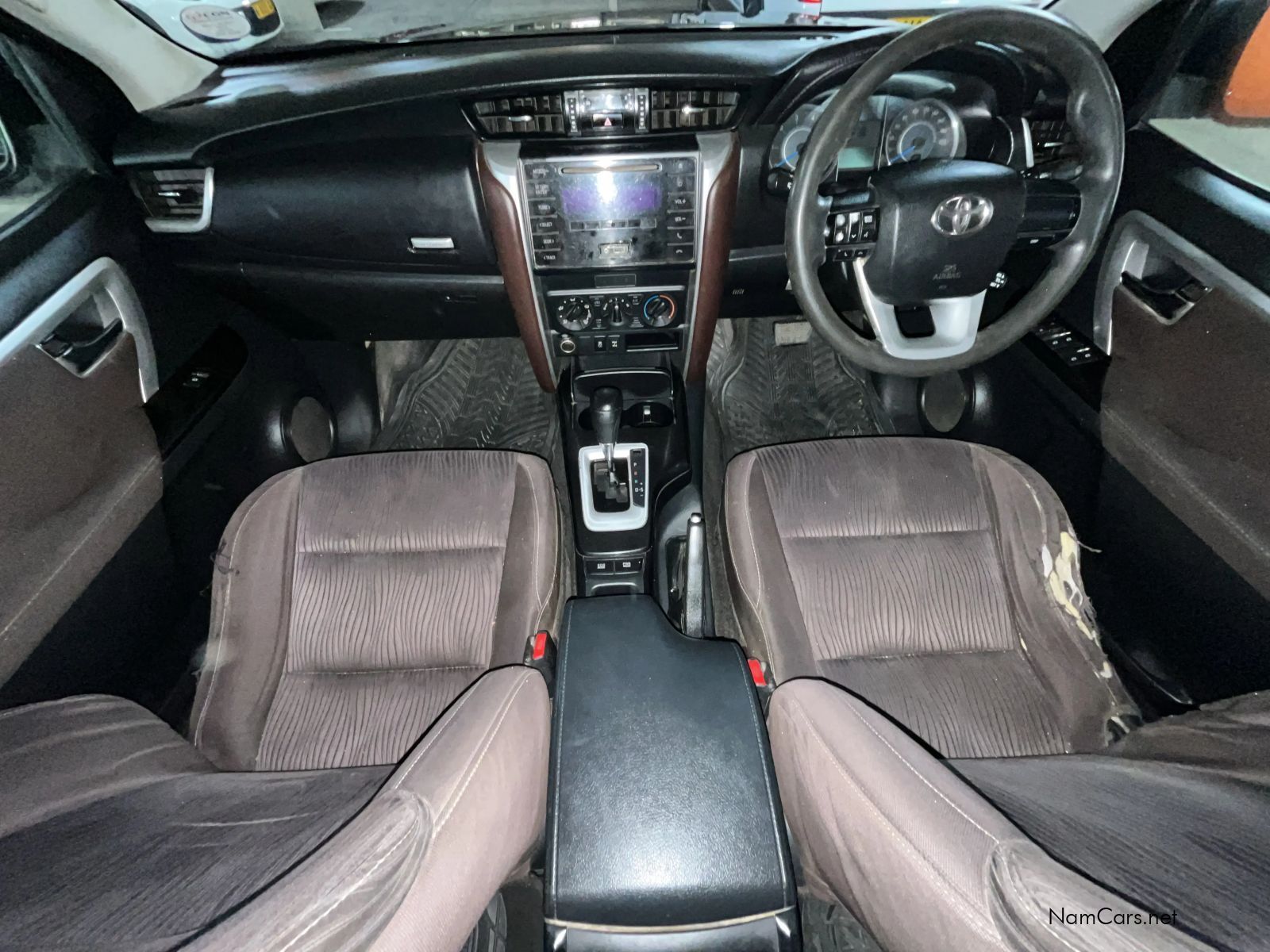 2016 Toyota Fortuner photo 18