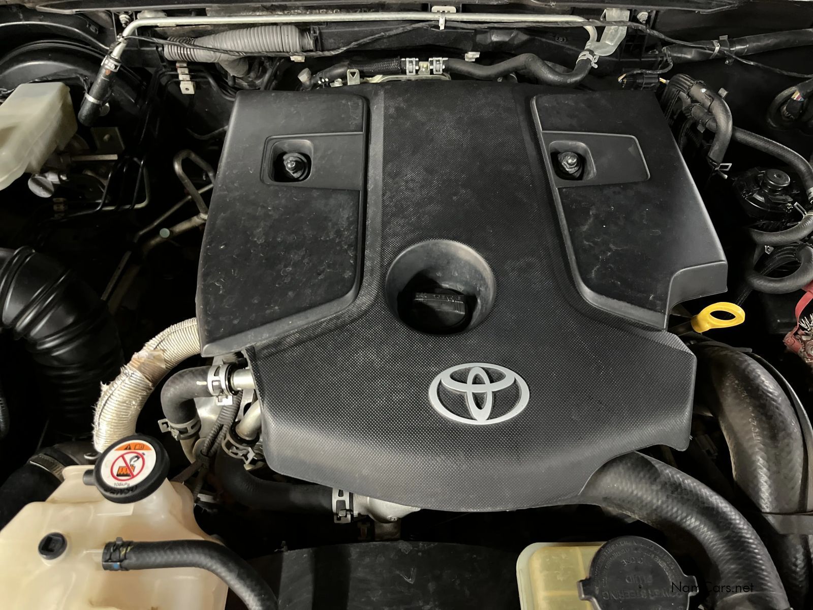 2016 Toyota Fortuner photo 8