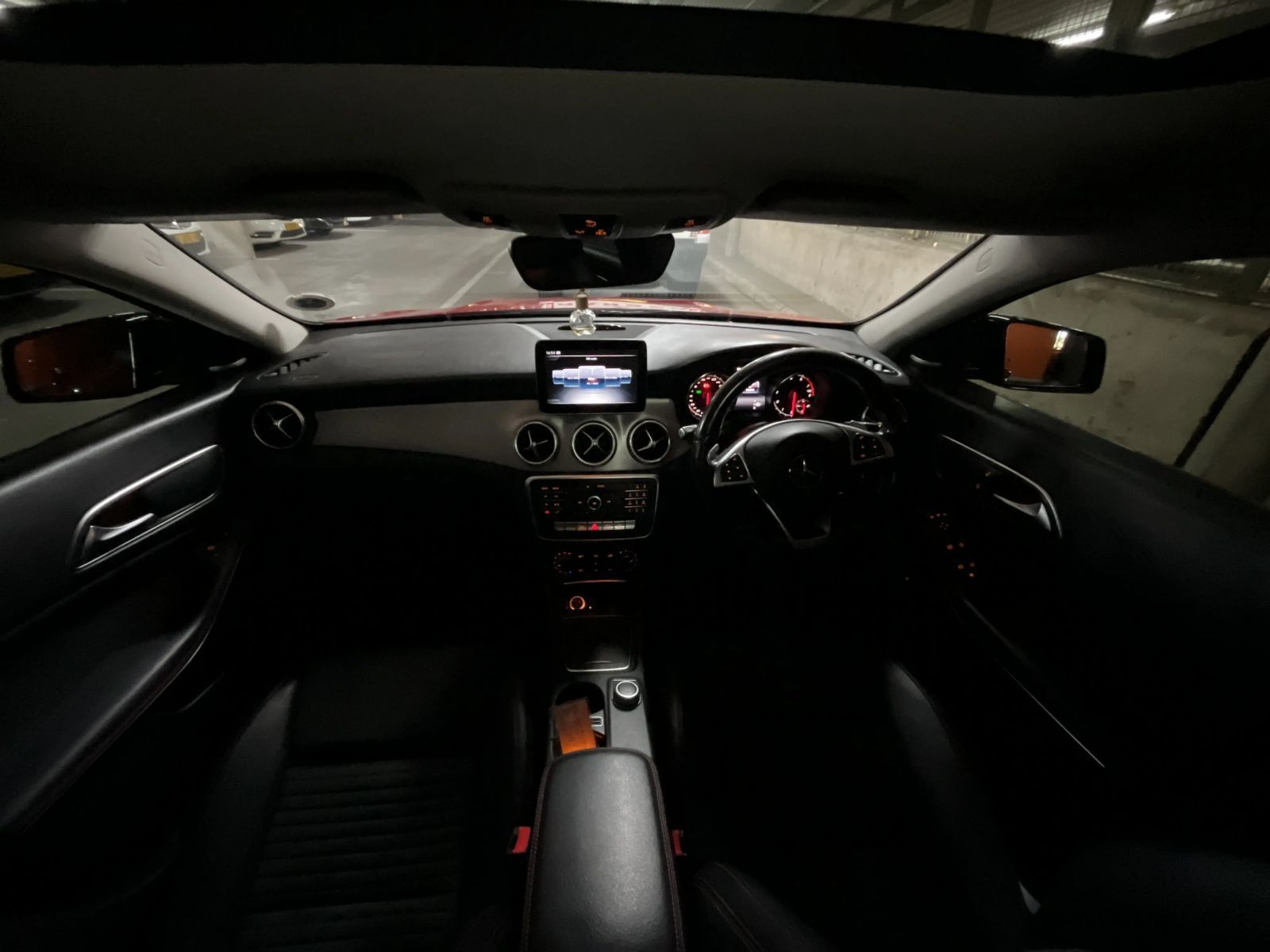 2019 Mercedes-Benz CLA Class photo 17