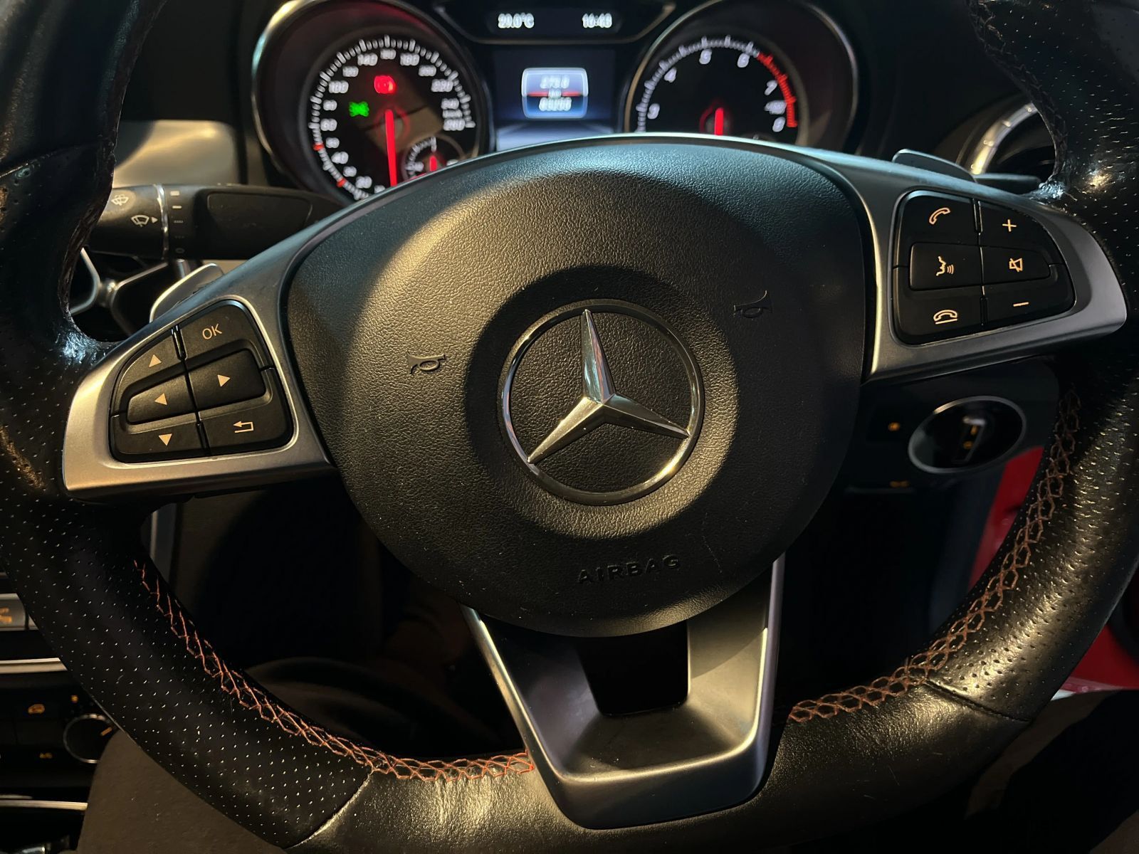 2019 Mercedes-Benz CLA Class photo 8
