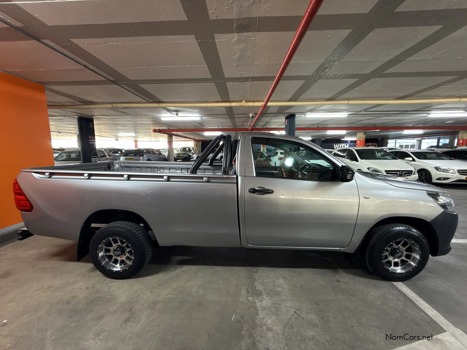 2018 Toyota Hilux photo 4