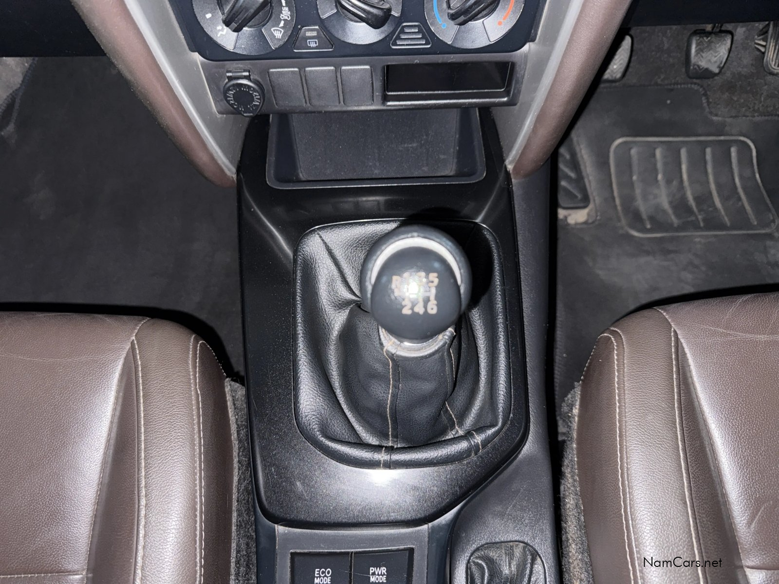 2018 Toyota Fortuner photo 12