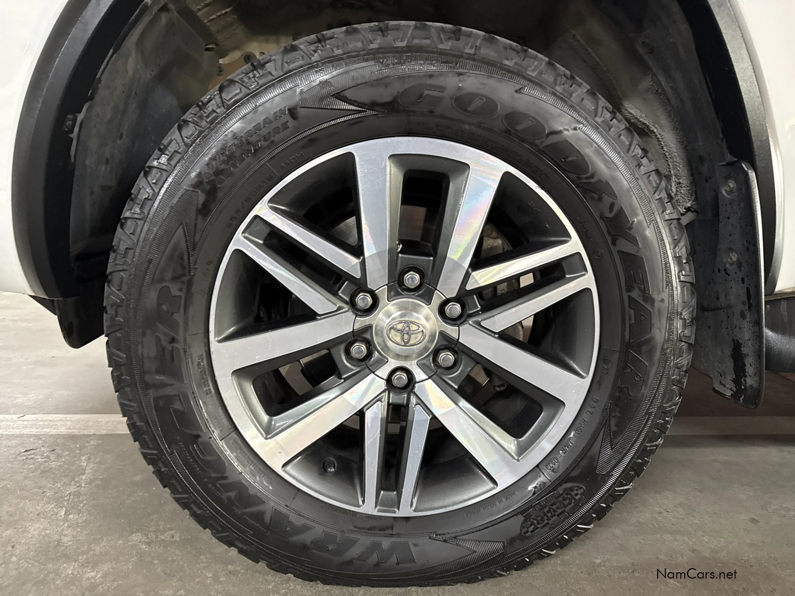 2018 Toyota Fortuner photo 15