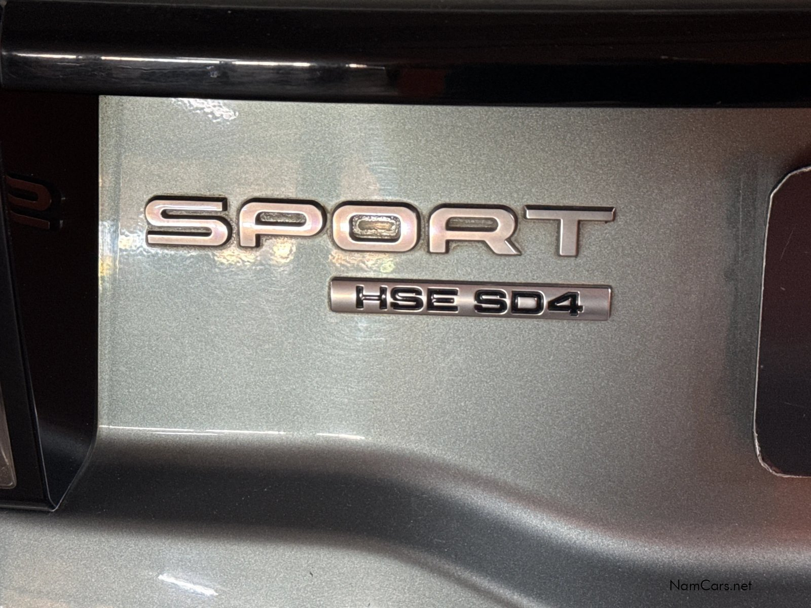 2015 Land Rover Discovery photo 12