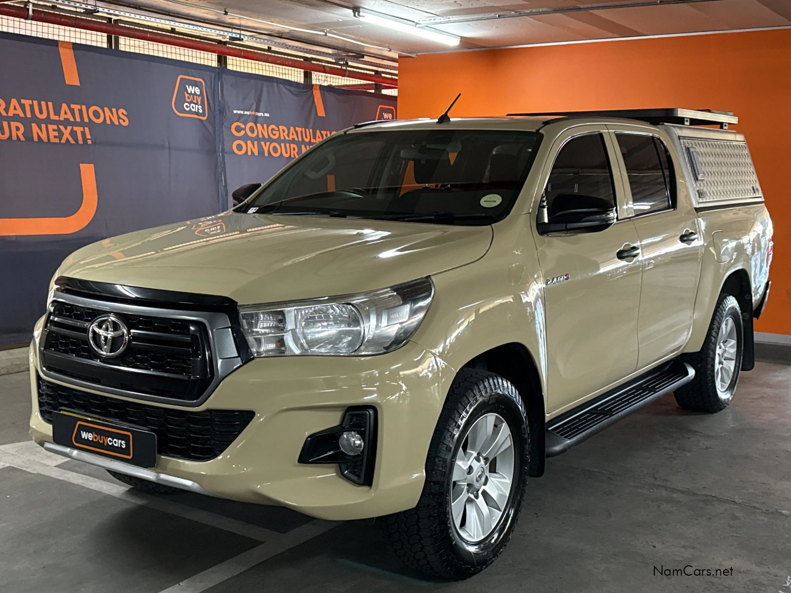 2020 Toyota Hilux photo 1