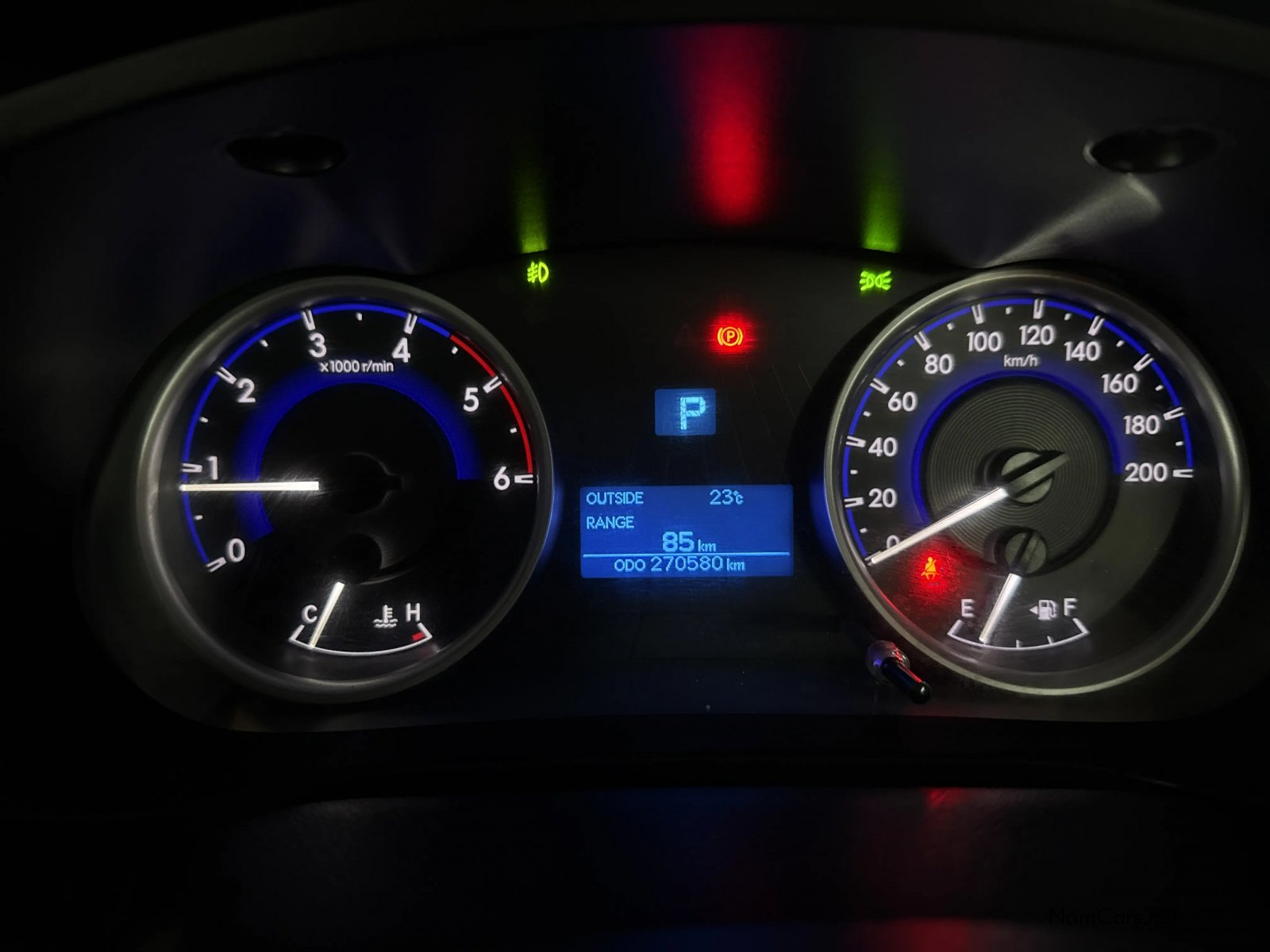 2020 Toyota Hilux photo 19
