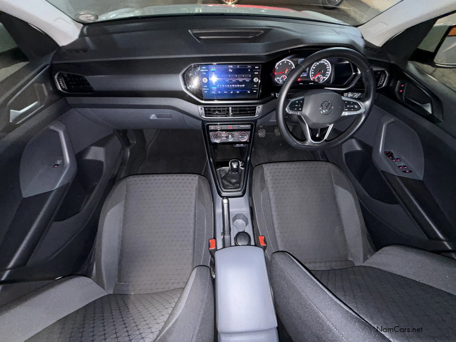 2020 Volkswagen T-Cross photo 18