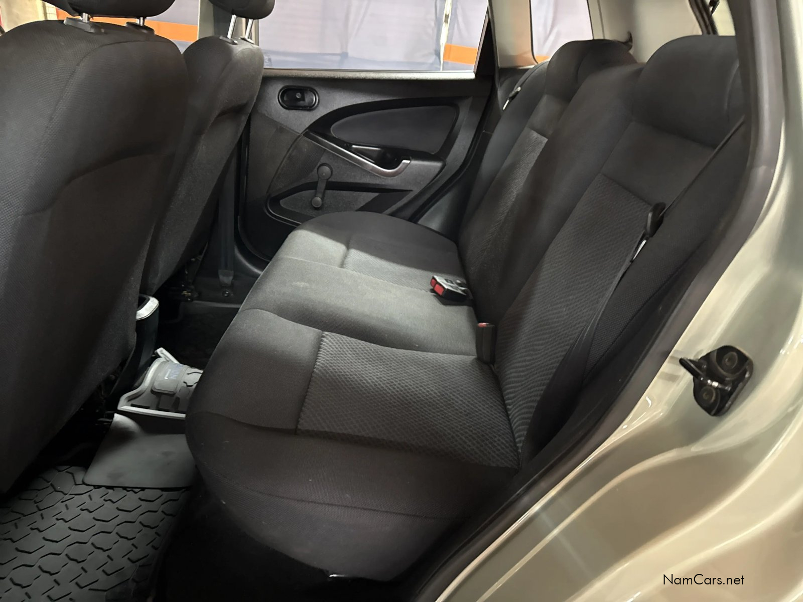 2013 Ford Figo photo 16