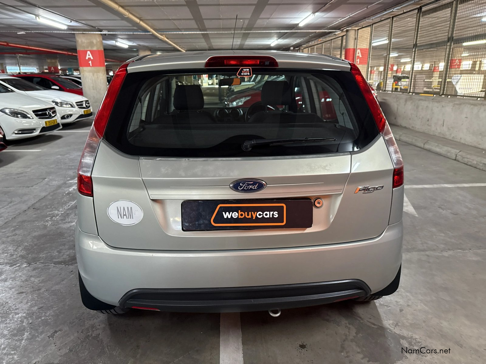 2013 Ford Figo photo 3