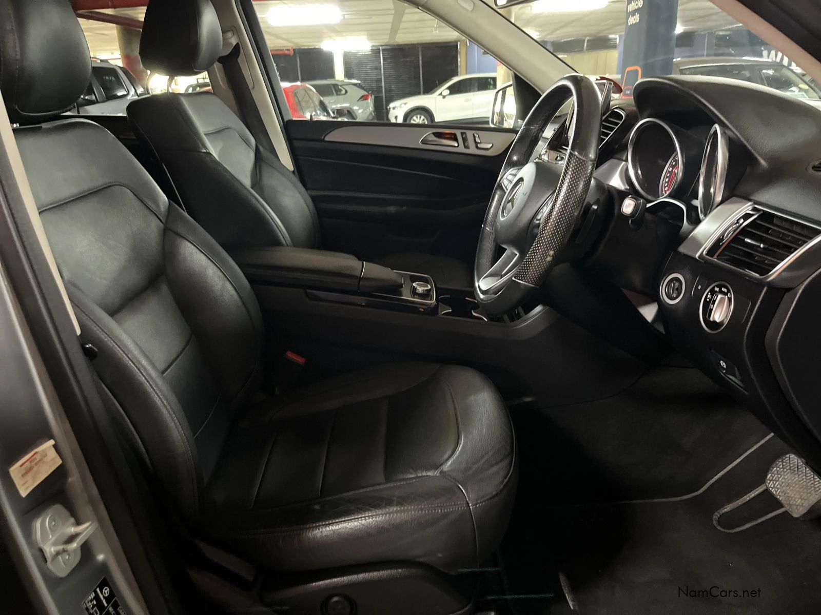 2016 Mercedes-Benz GLE photo 13