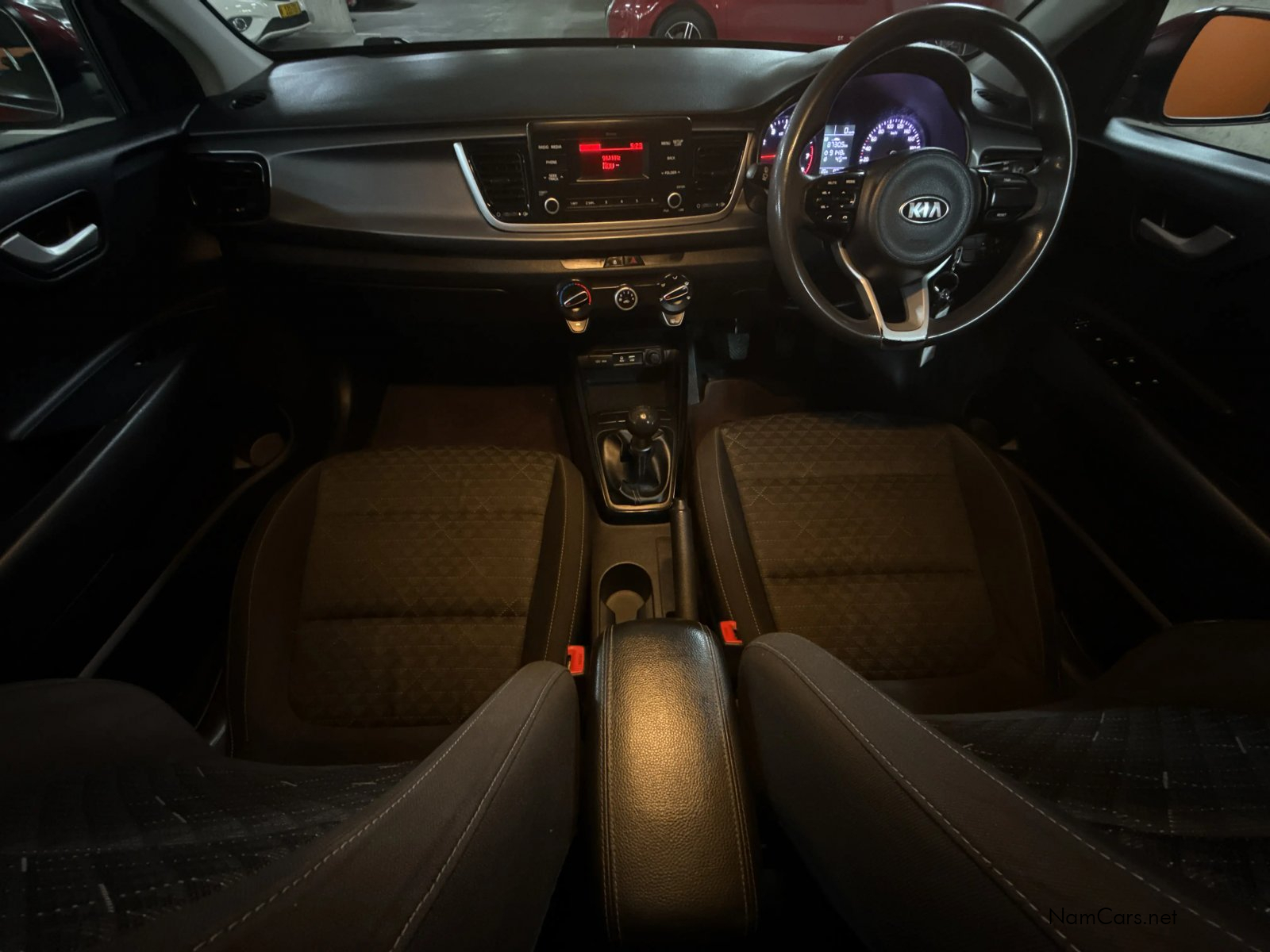 2019 Kia Rio photo 18