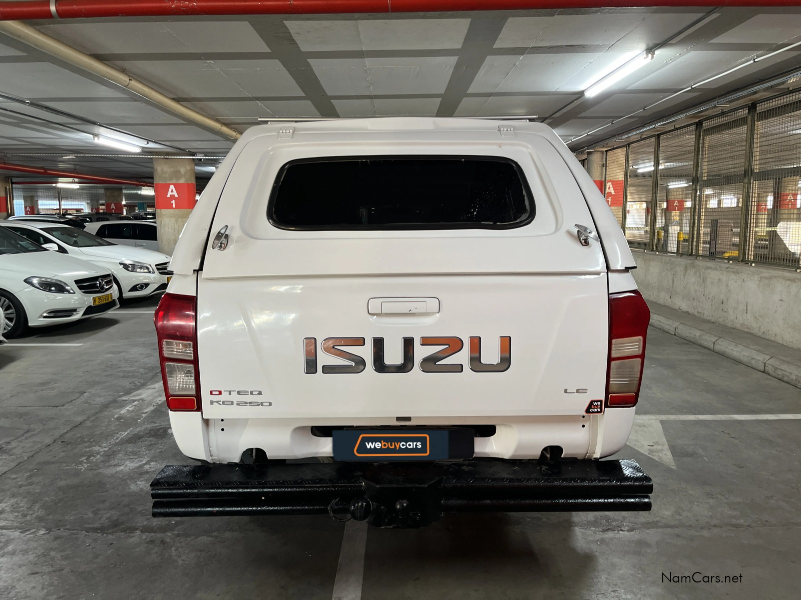 2015 Isuzu KB Series photo 3