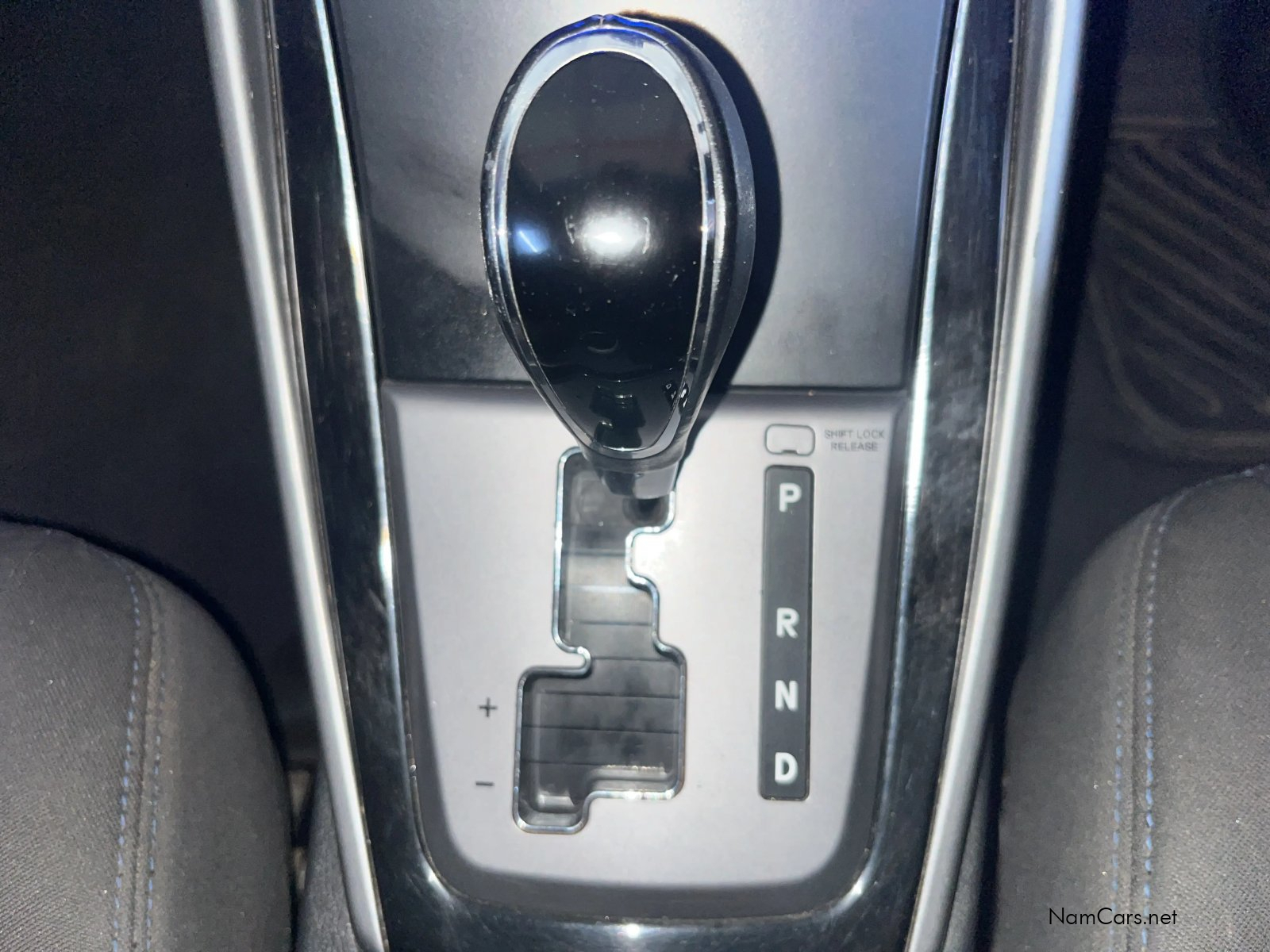 2013 Hyundai Elantra photo 12