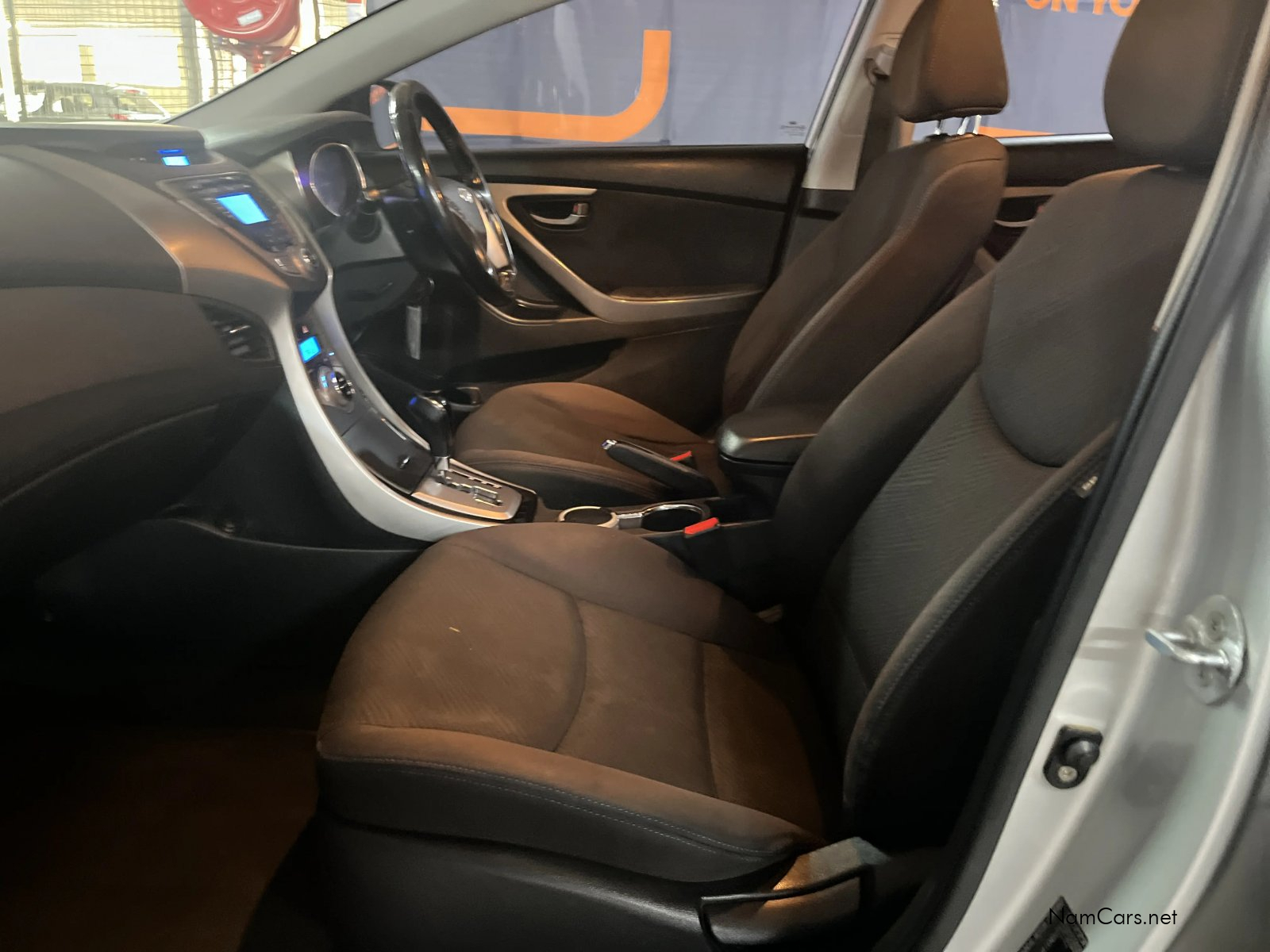 2013 Hyundai Elantra photo 14