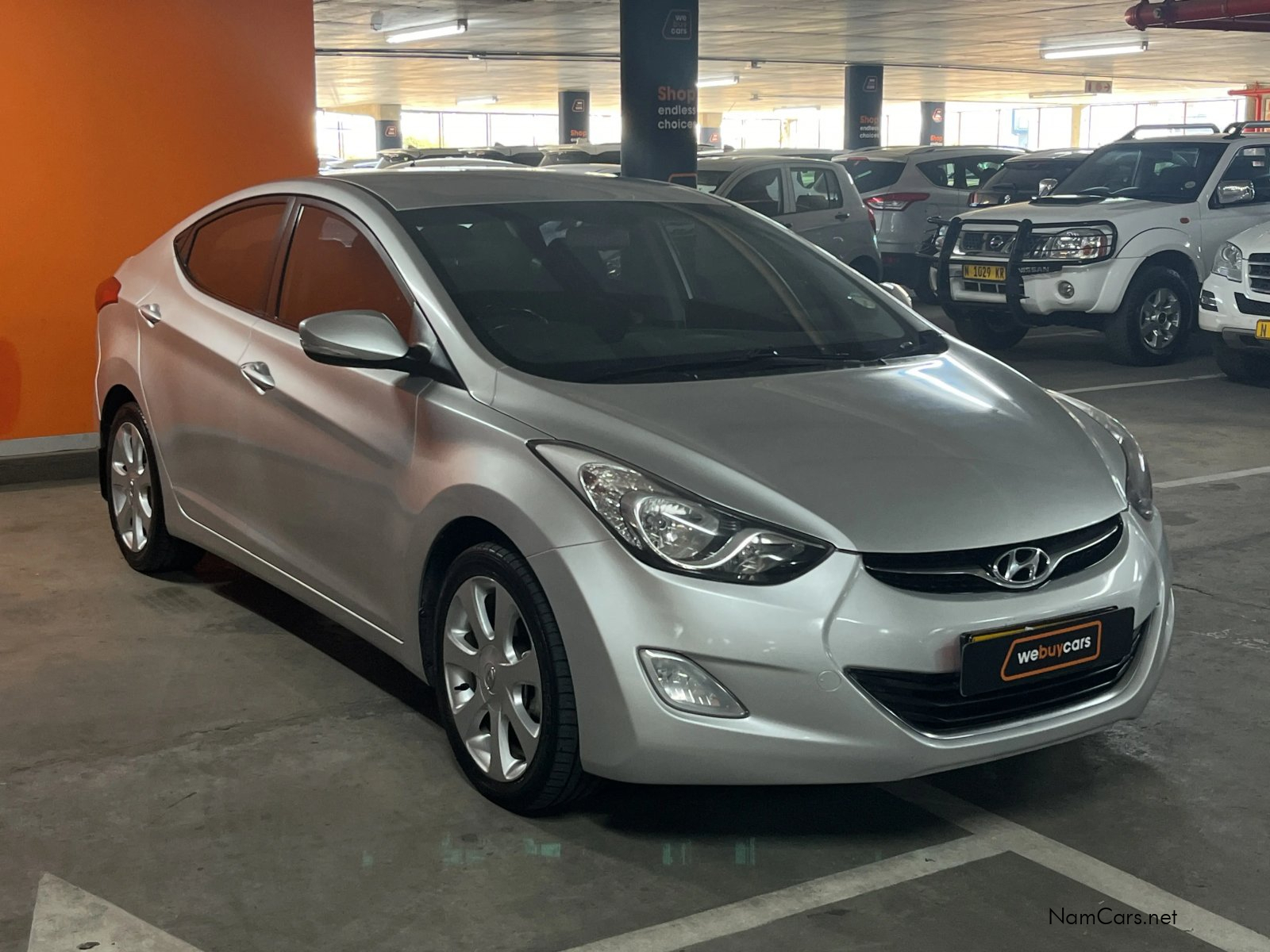 2013 Hyundai Elantra photo 5