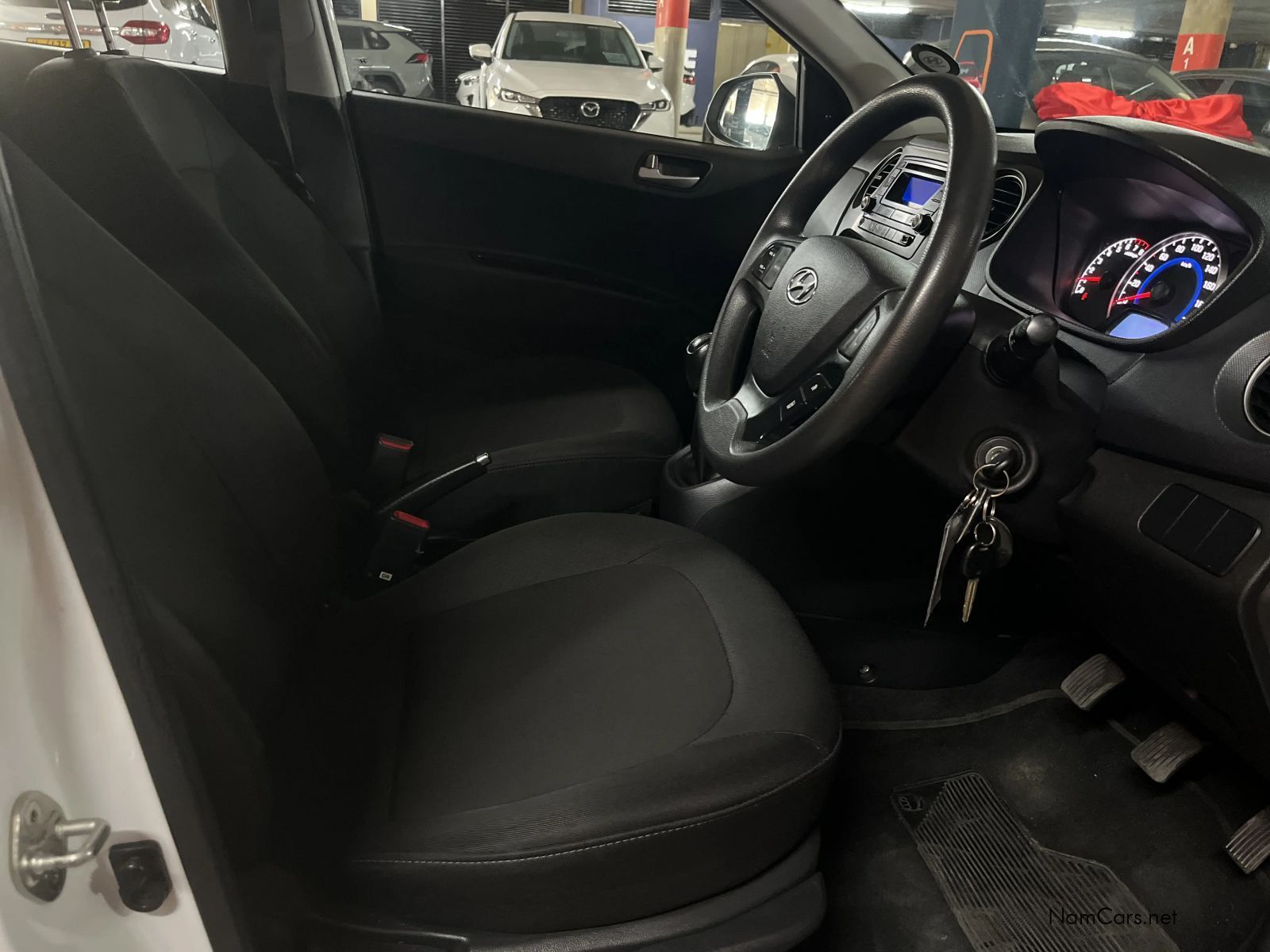 2020 Hyundai i10 photo 13