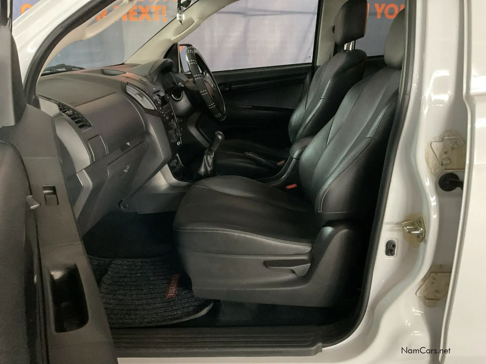 2016 Isuzu KB Series photo 10