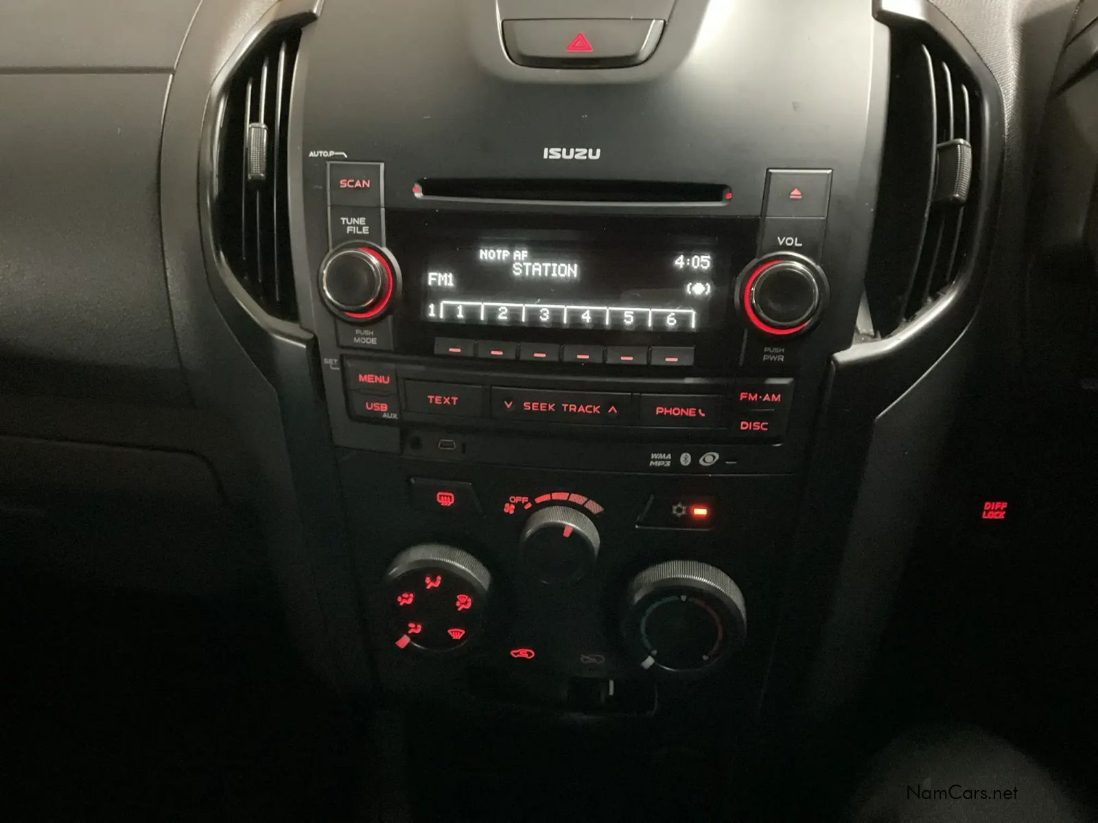 2016 Isuzu KB Series photo 6