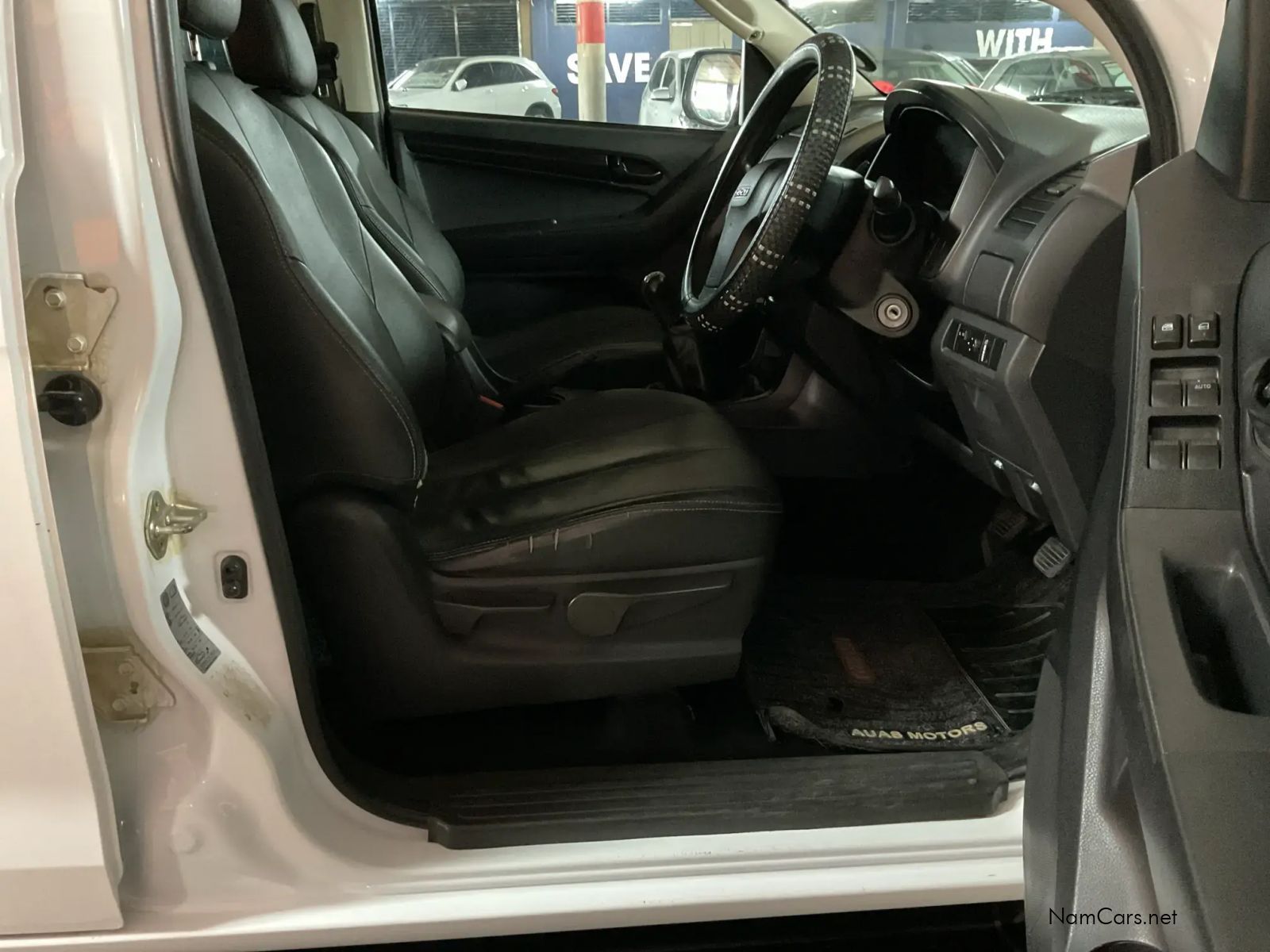 2016 Isuzu KB Series photo 9