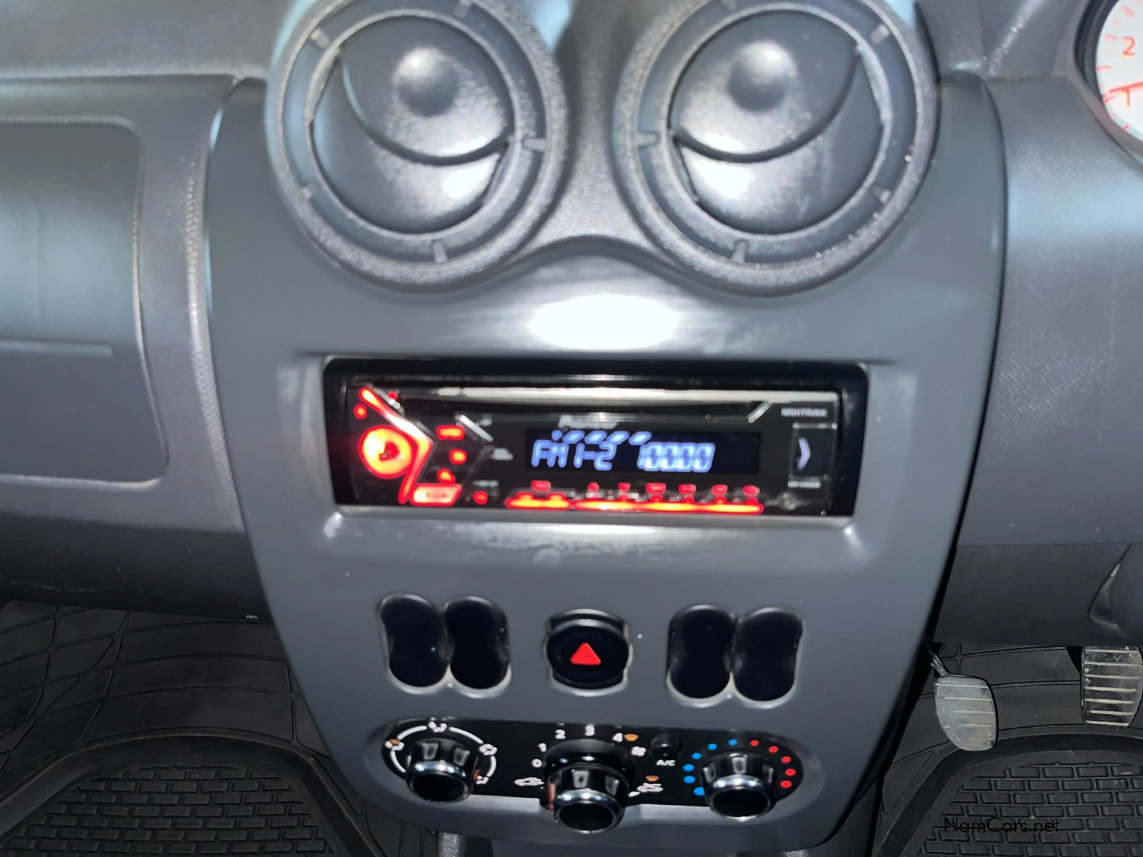 2019 Nissan NP200 photo 7