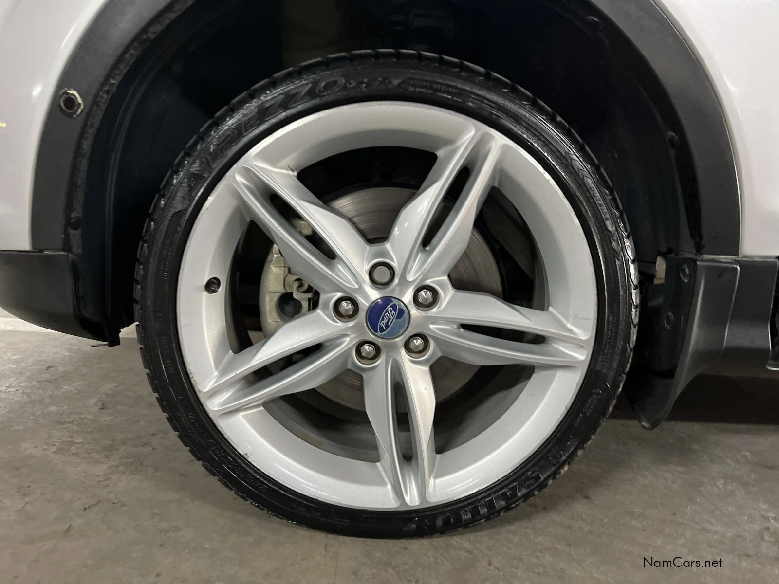 2015 Ford Kuga photo 13