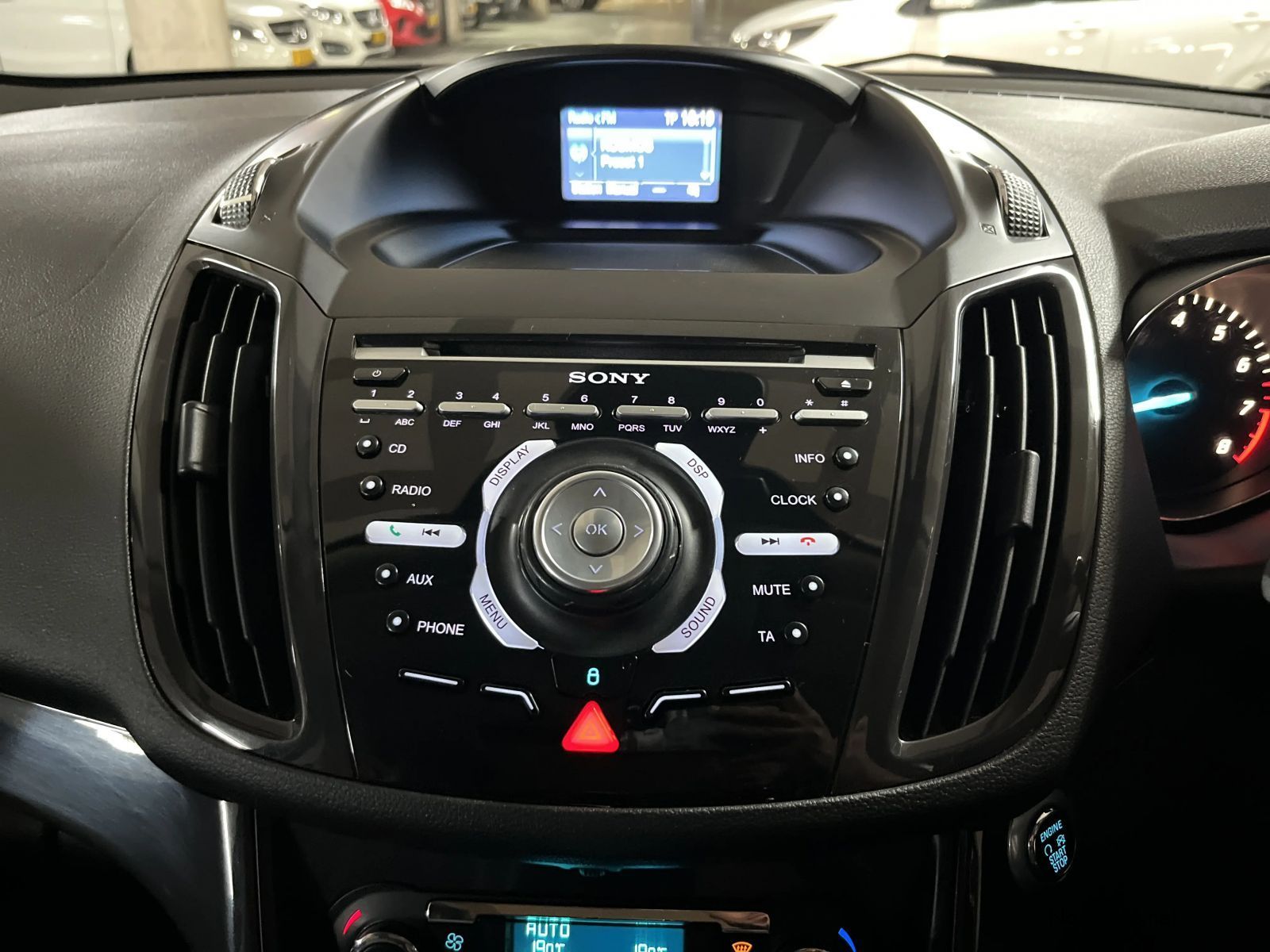 2015 Ford Kuga photo 8