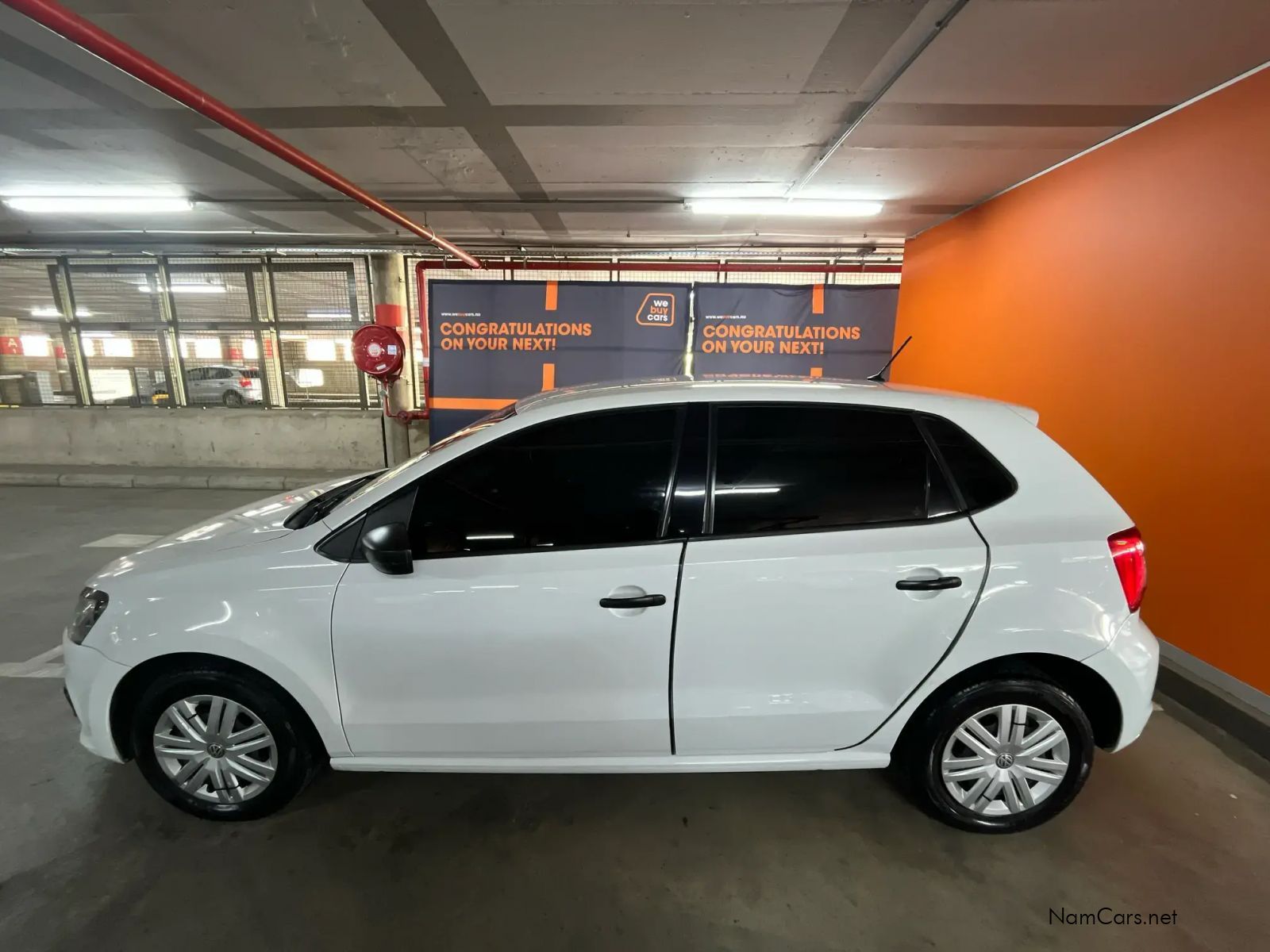 2016 Volkswagen Polo Vivo photo 2