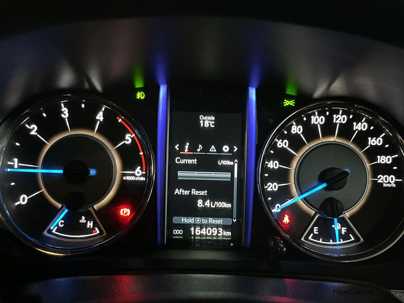 2016 Toyota Fortuner photo 17