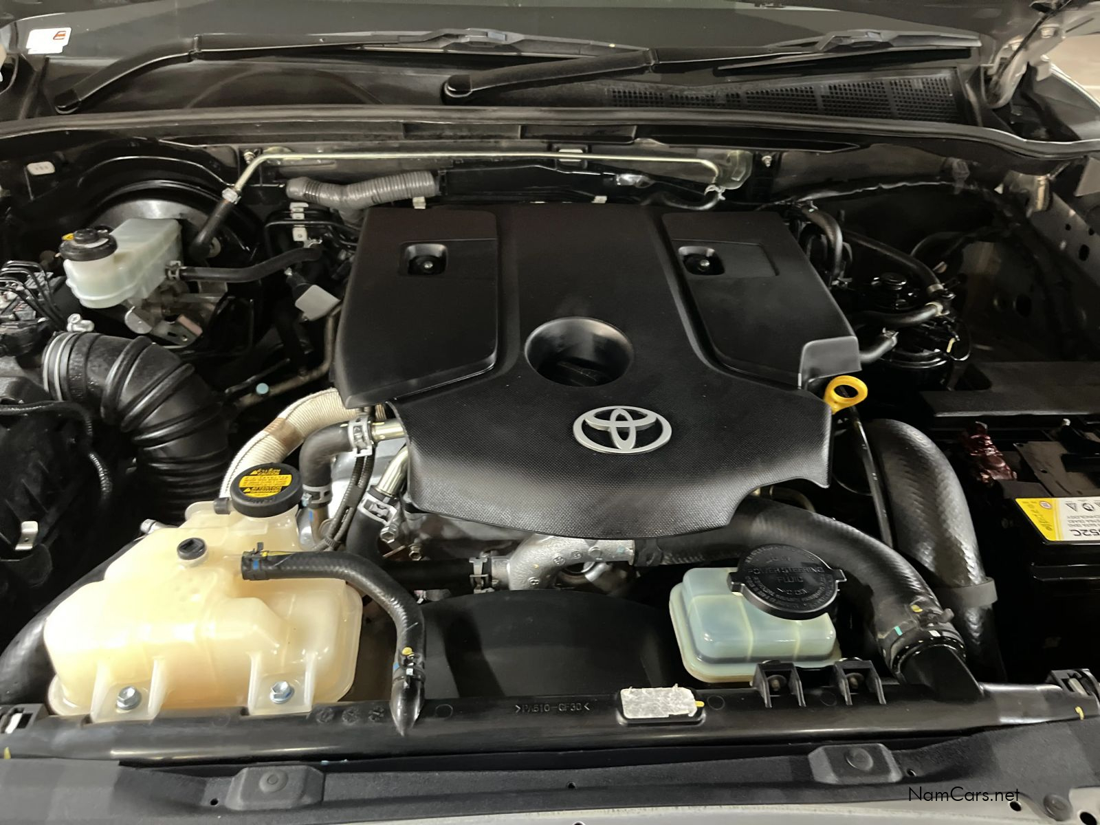 2016 Toyota Fortuner photo 8