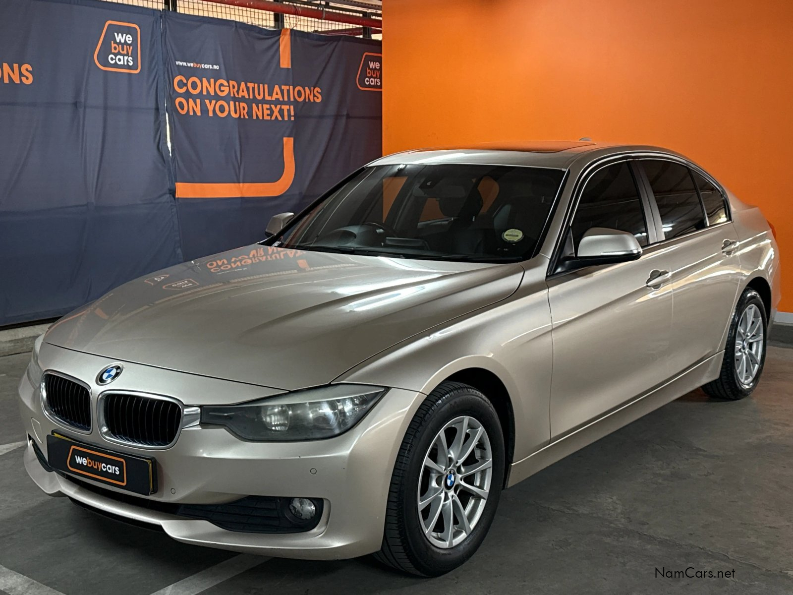 2014 BMW 3 Series photo 1