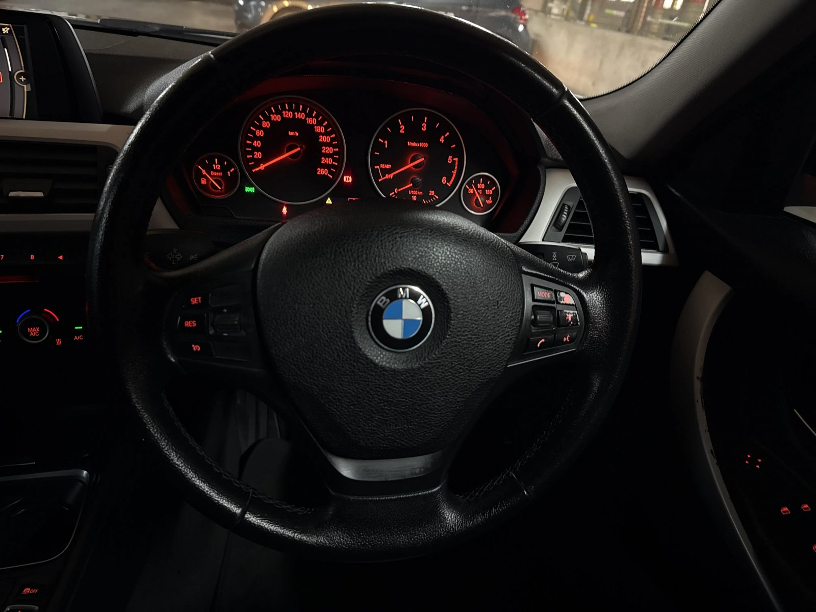 2014 BMW 3 Series photo 10