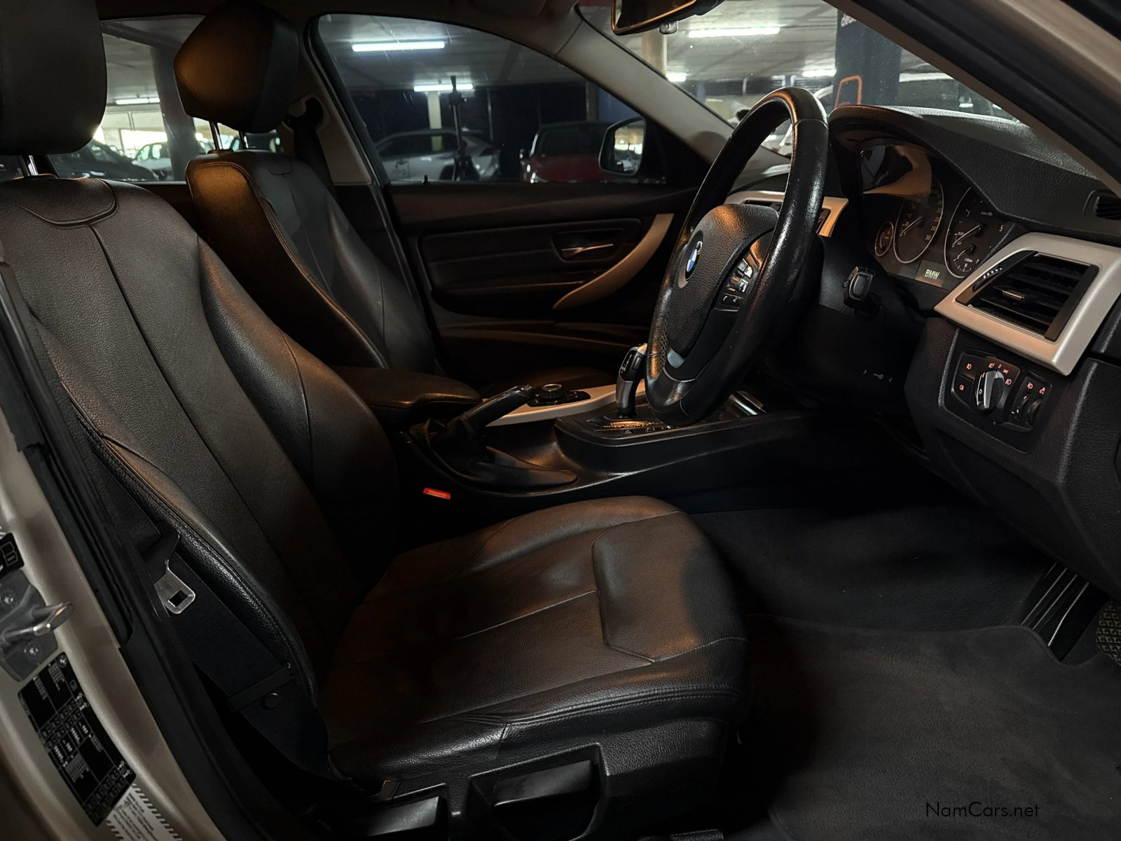 2014 BMW 3 Series photo 14
