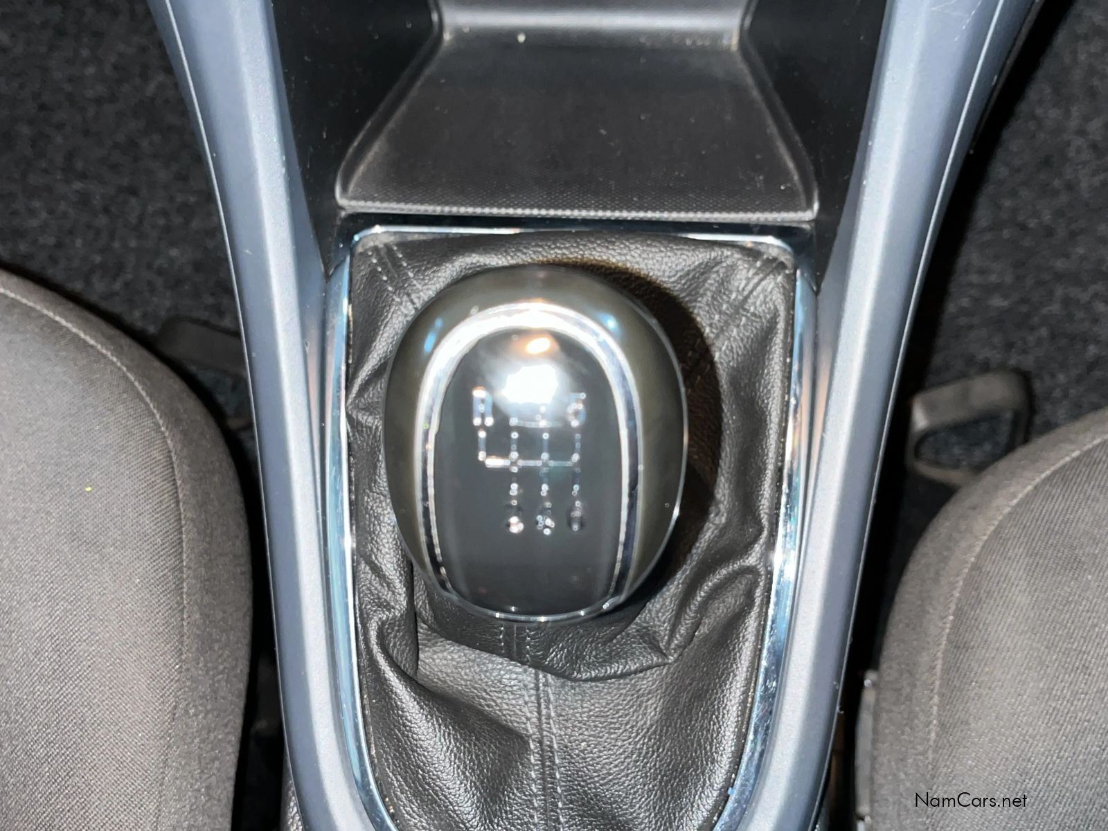 2015 Opel Astra photo 12