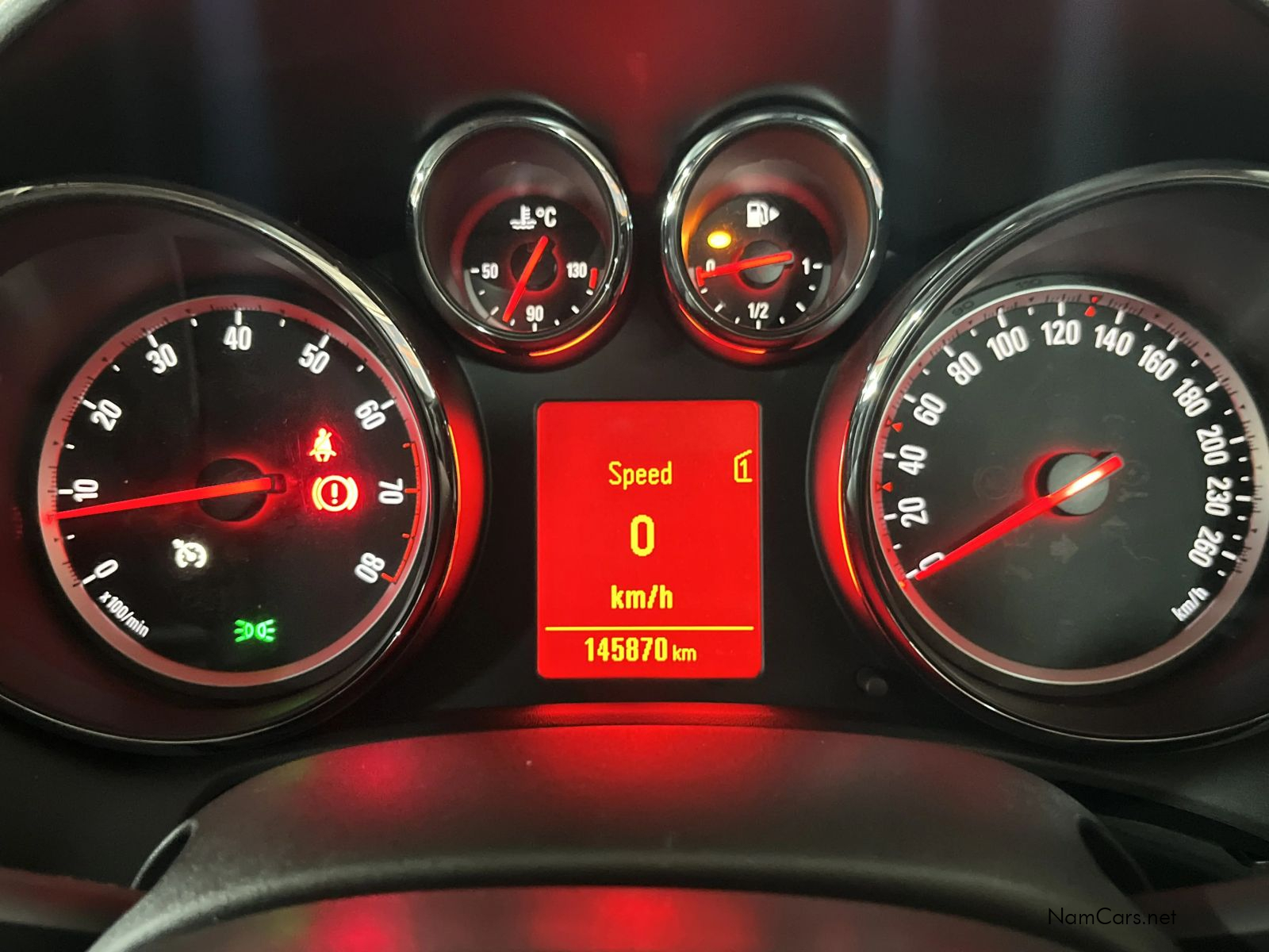 2015 Opel Astra photo 17