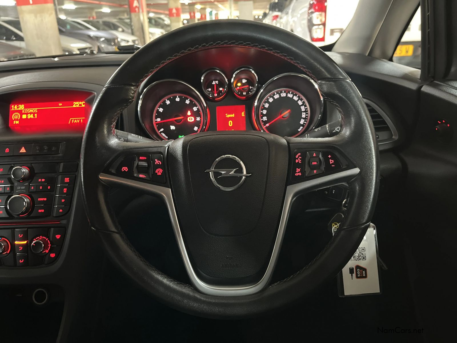 2015 Opel Astra photo 9