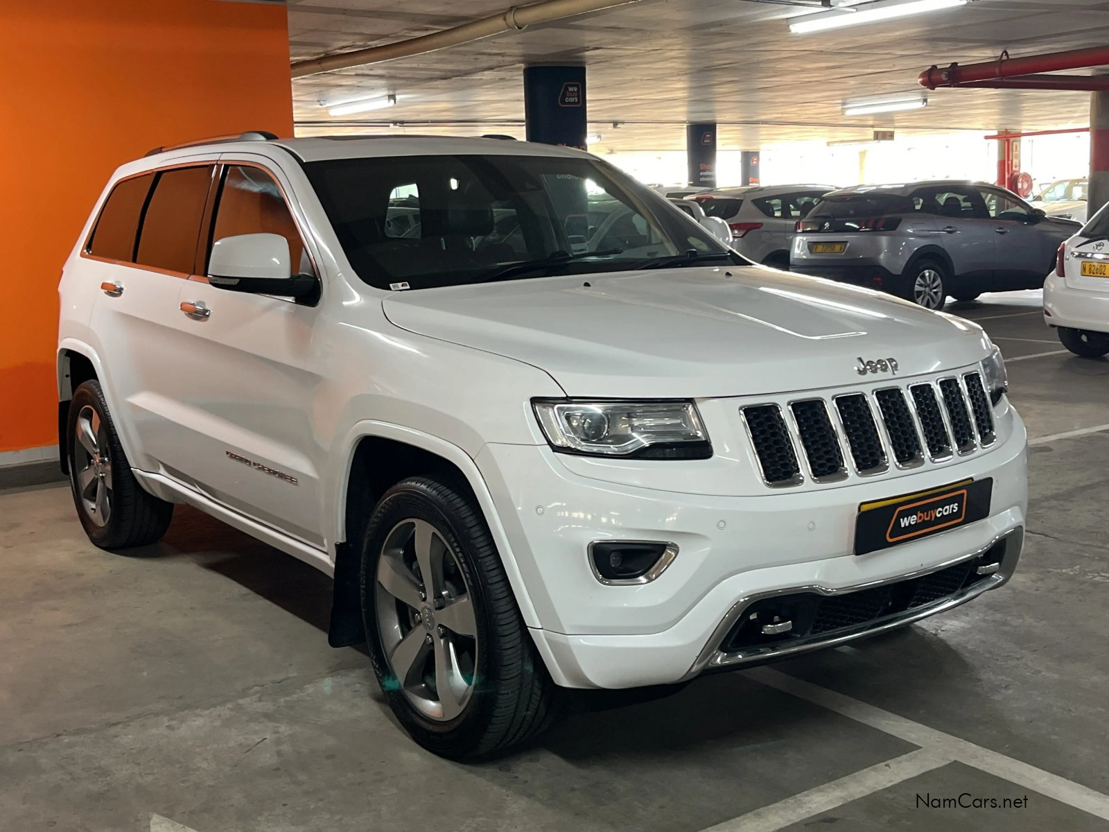 2017 Jeep Grand Cherokee photo 5