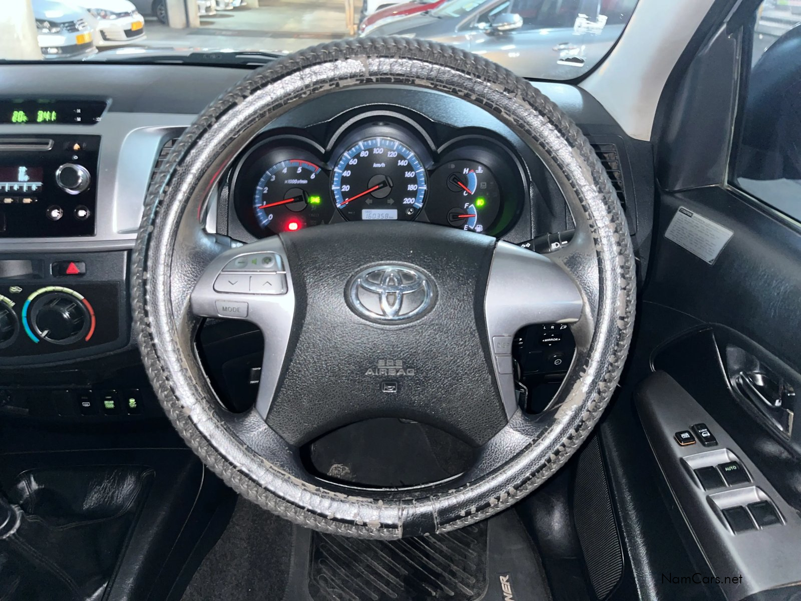 2015 Toyota Fortuner photo 9
