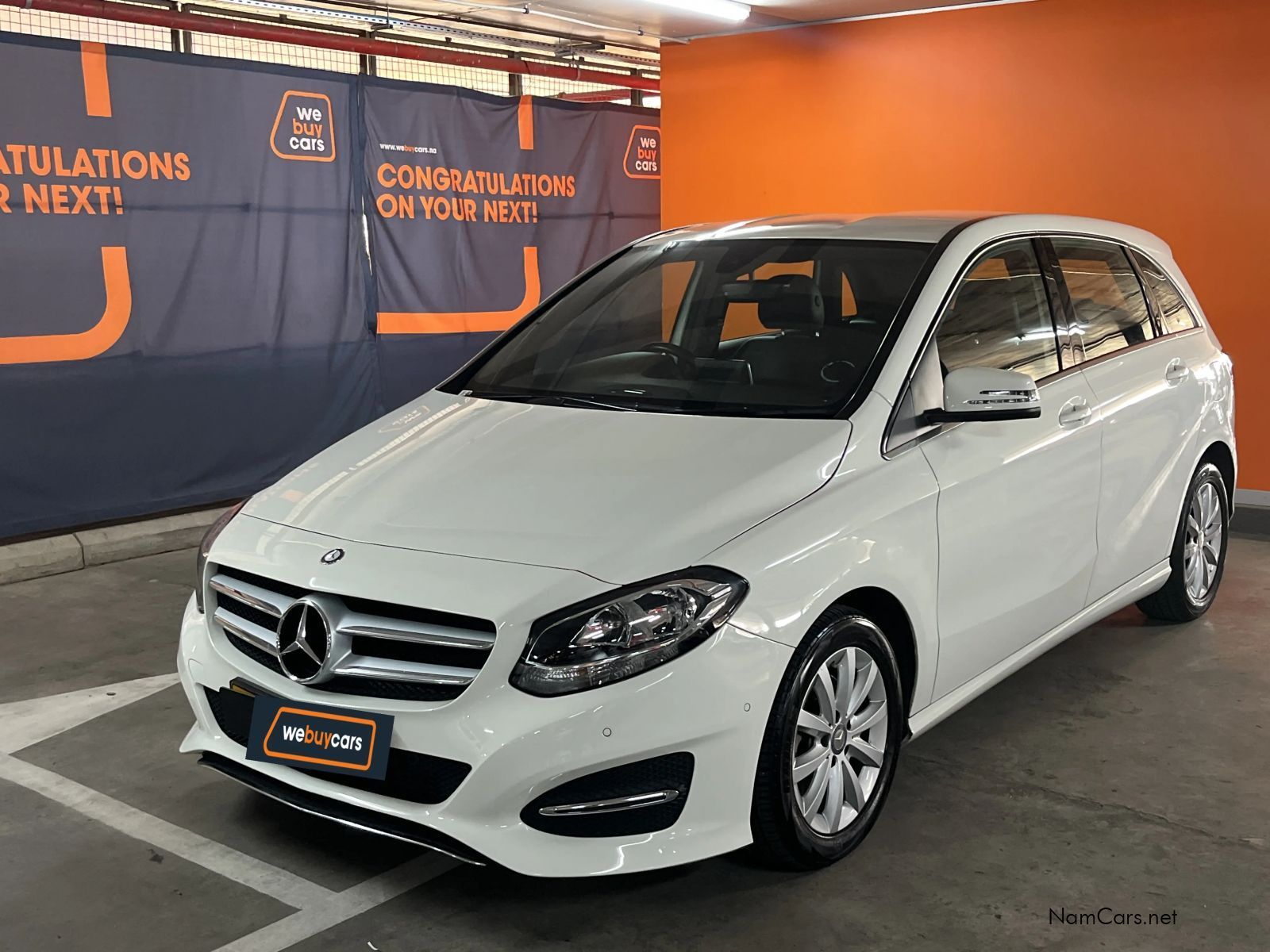 2015 Mercedes-Benz B Class photo 1